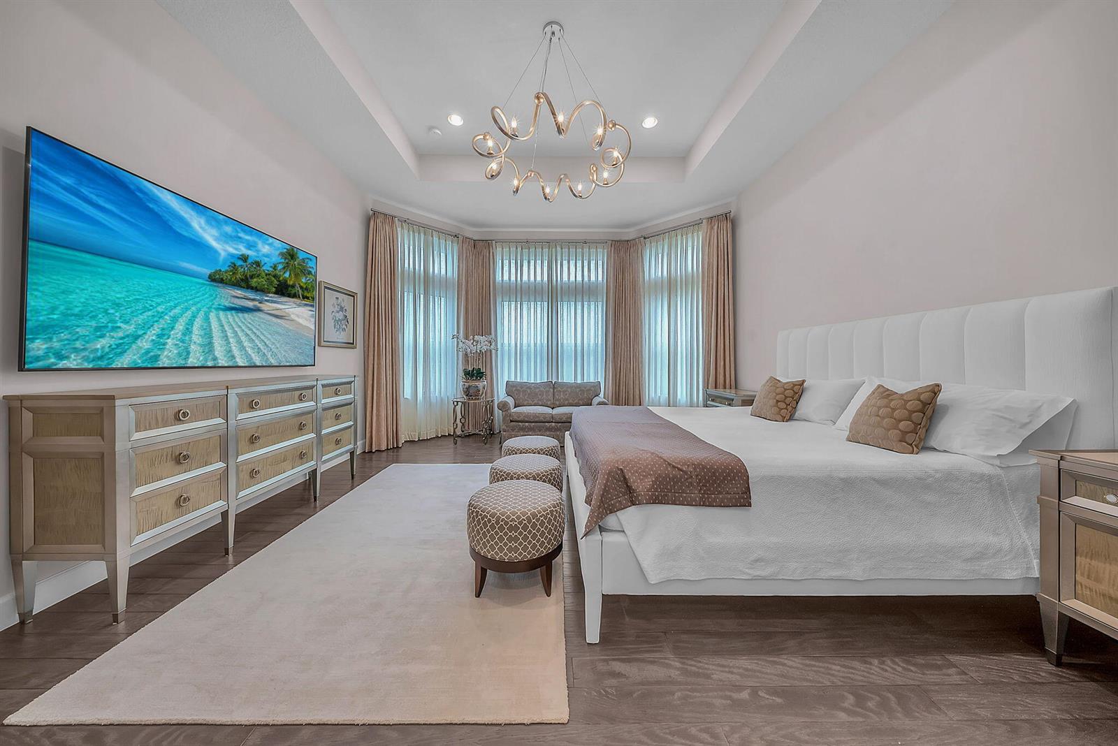 11340 Frosted Pine Manor