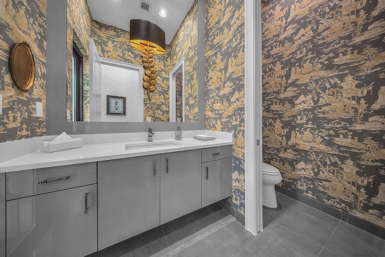 11340 Frosted Pine Manor