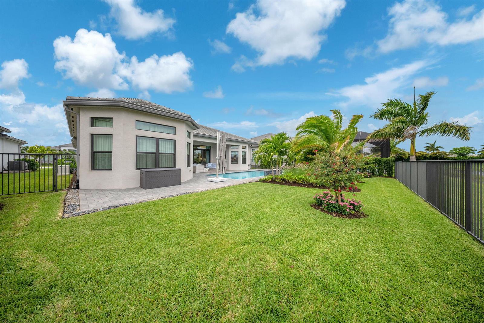 11340 Frosted Pine Manor