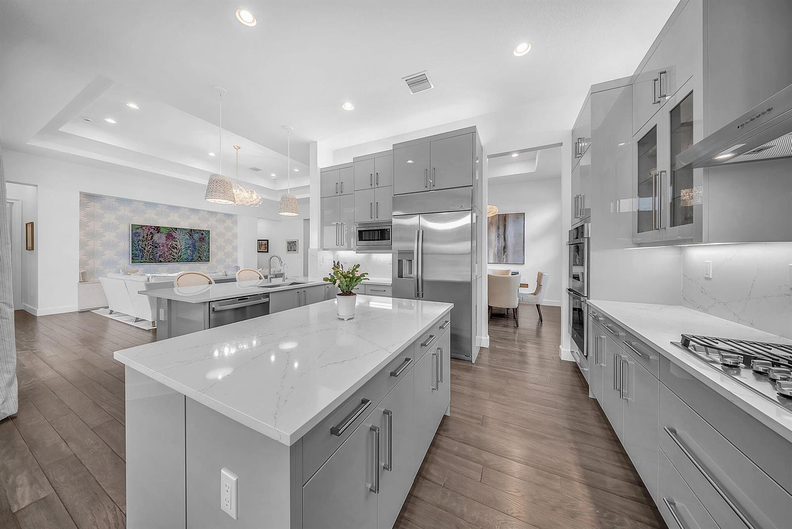 11340 Frosted Pine Manor