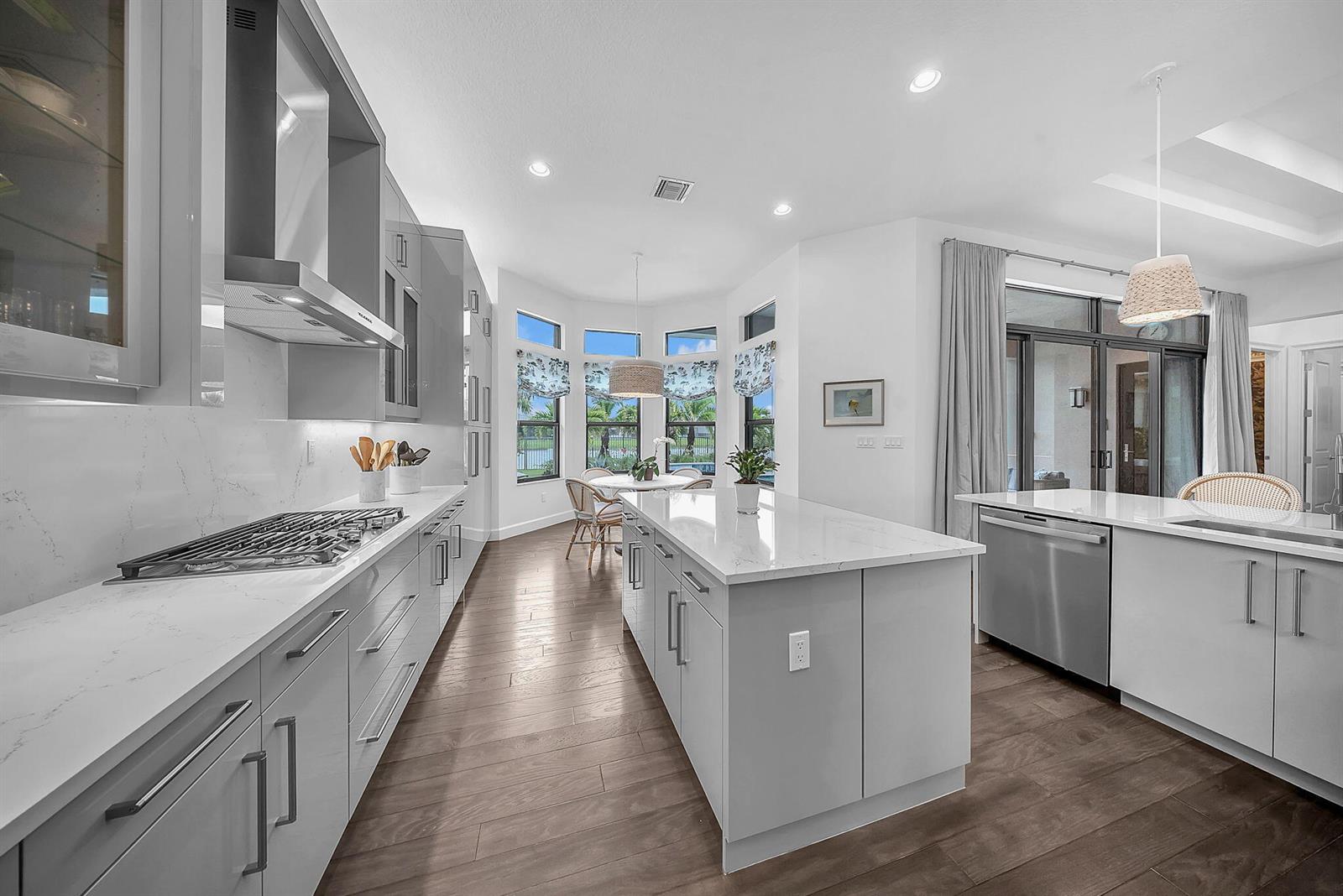 11340 Frosted Pine Manor