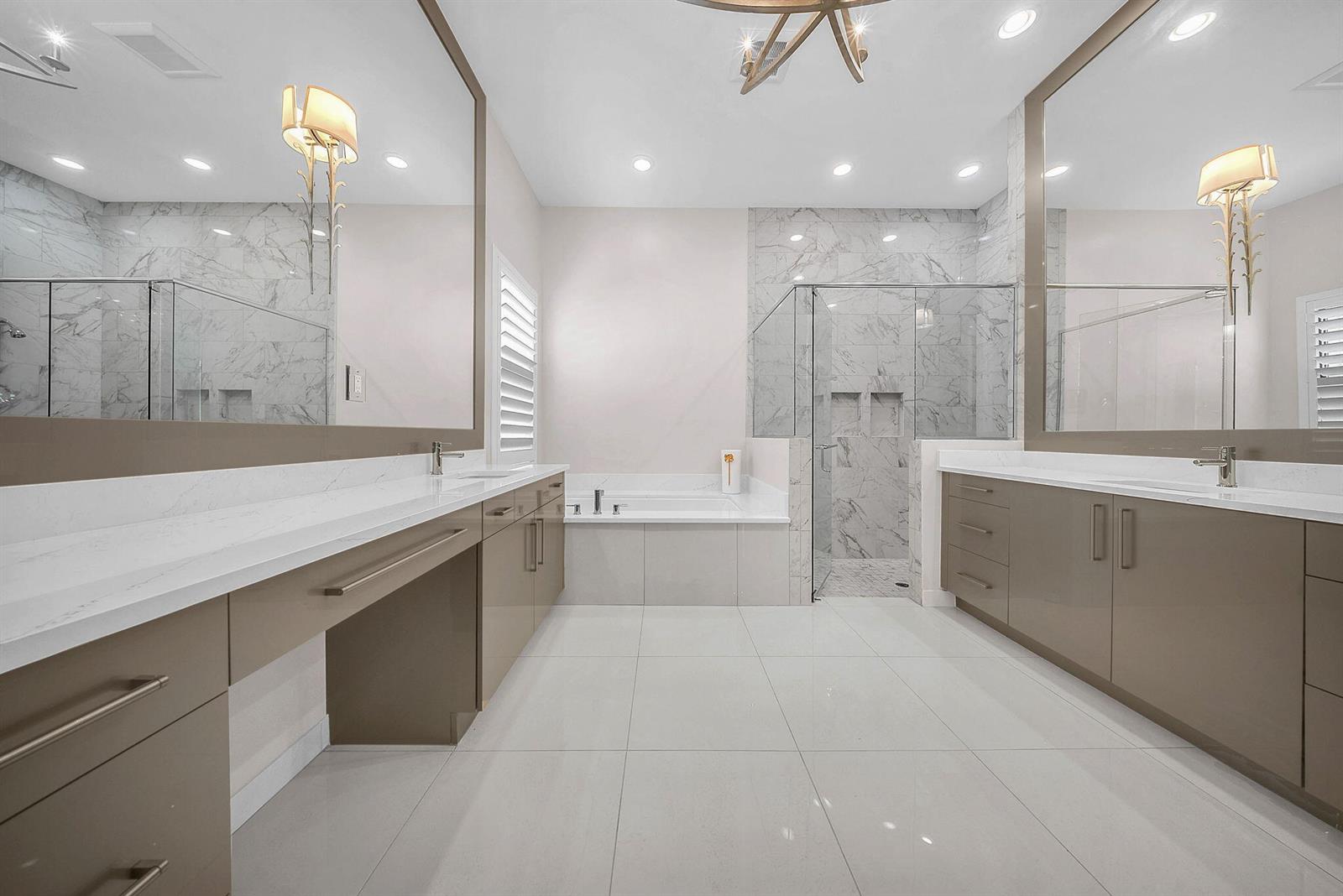 11340 Frosted Pine Manor