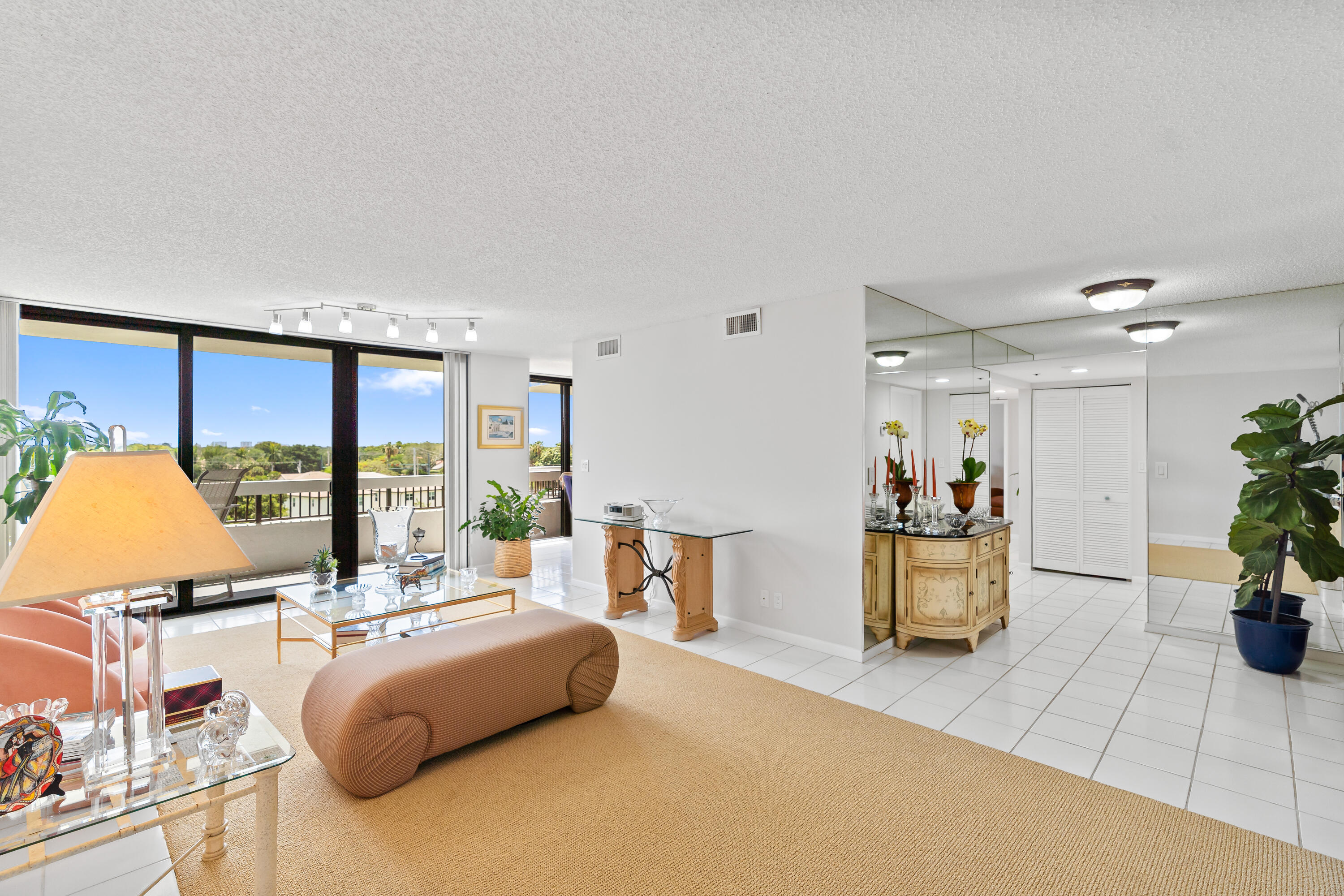23200 Camino Del Mar 603