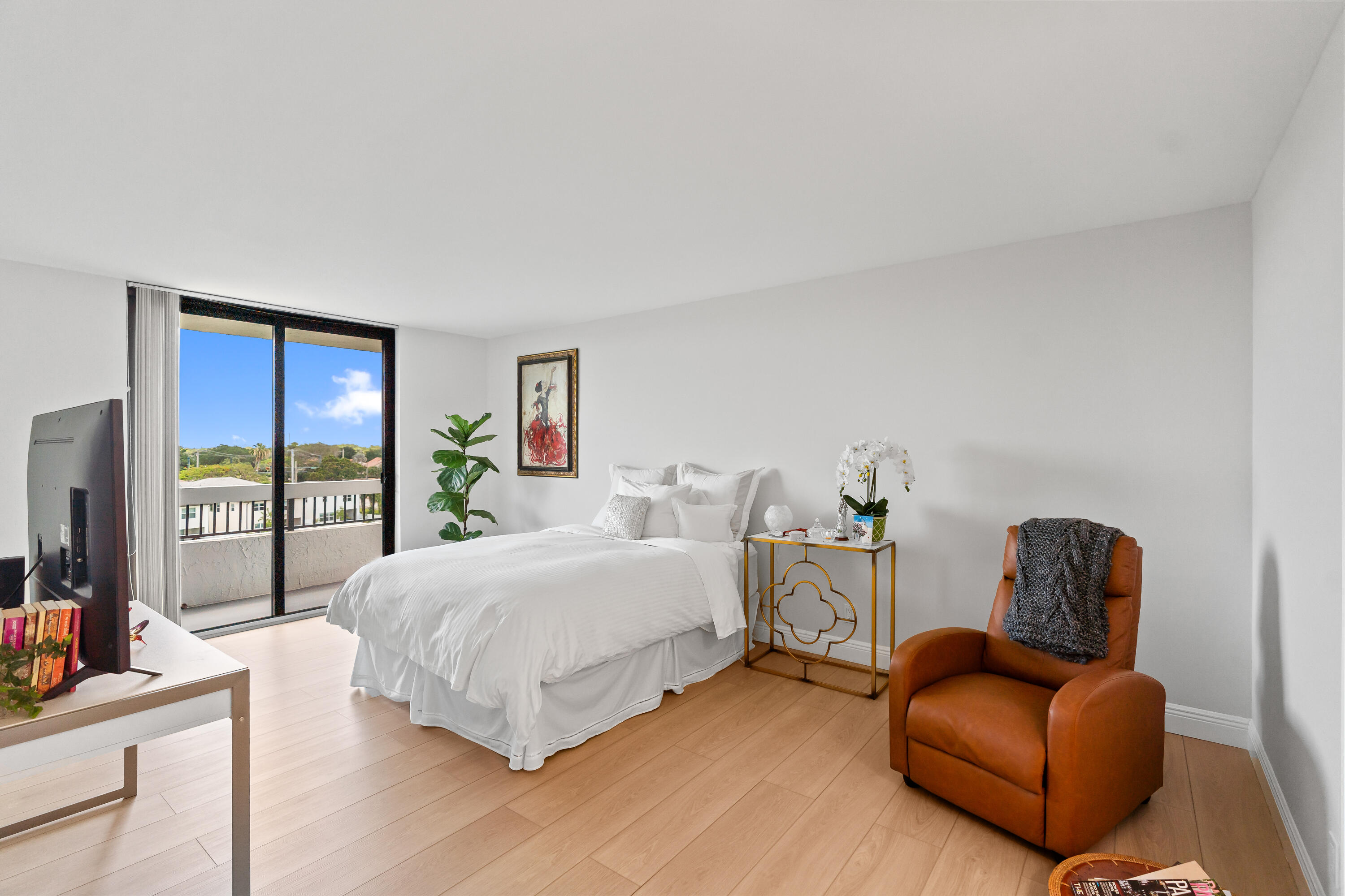 23200 Camino Del Mar 603