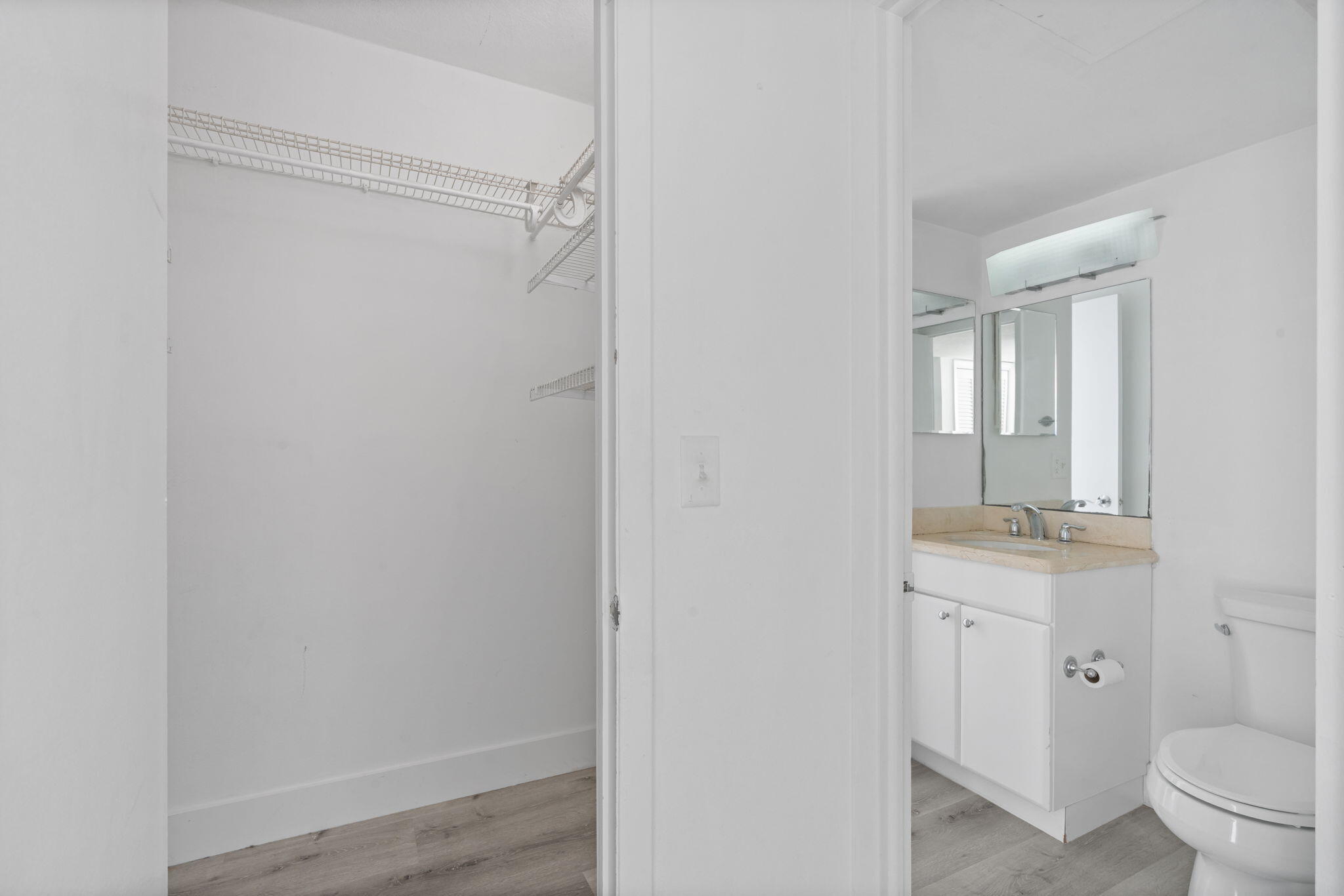 1900 S Ocean Boulevard 10j, Lauderdale-By-The-Sea Unit: 10j