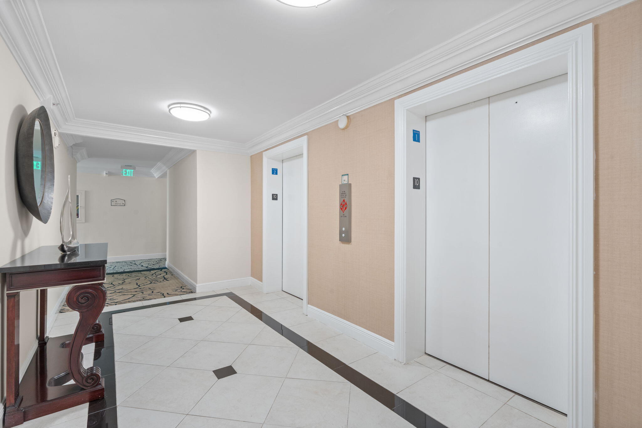 1900 S Ocean Boulevard 10j, Lauderdale-By-The-Sea Unit: 10j