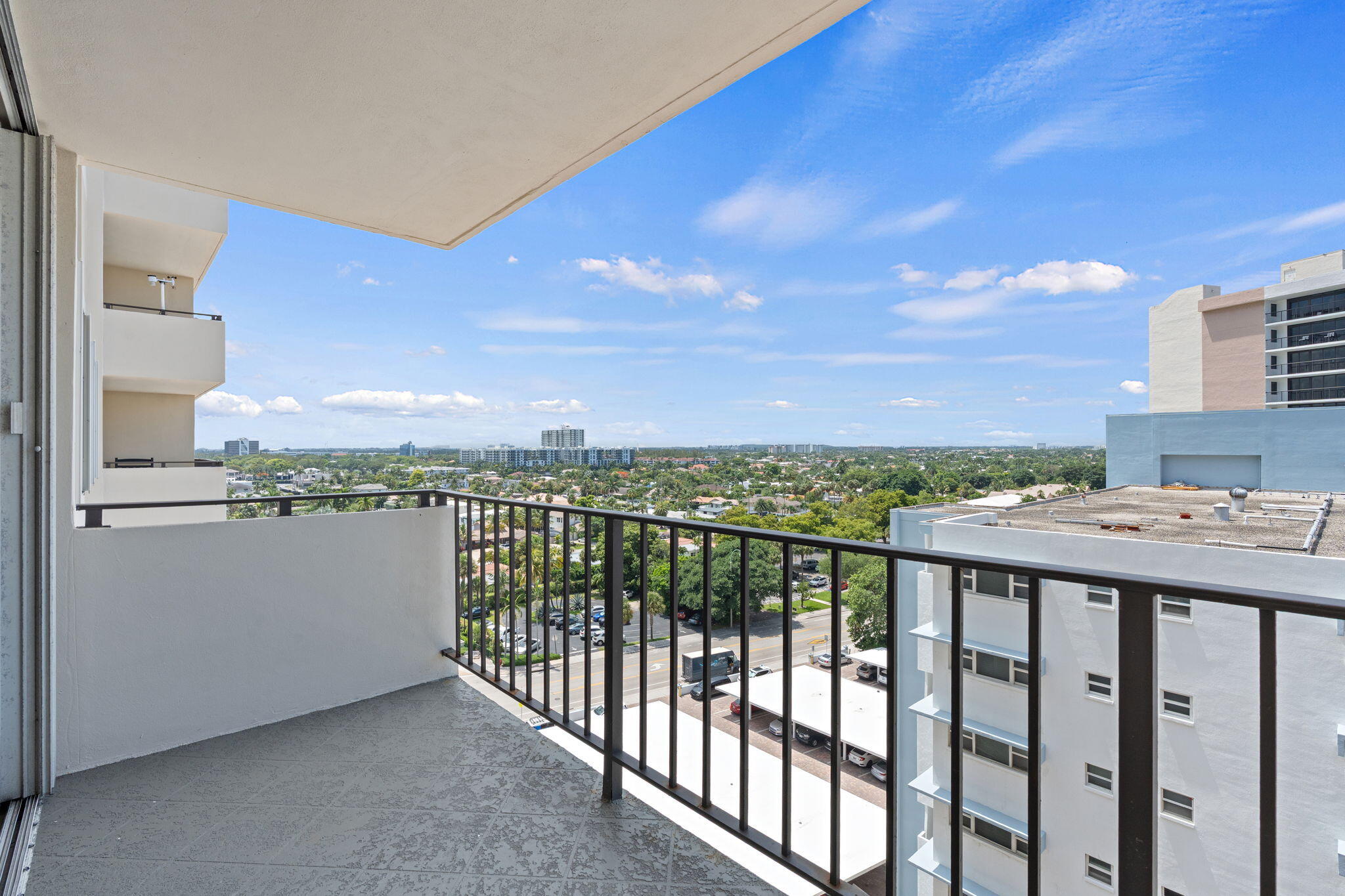1900 S Ocean Boulevard 10j, Lauderdale-By-The-Sea Unit: 10j