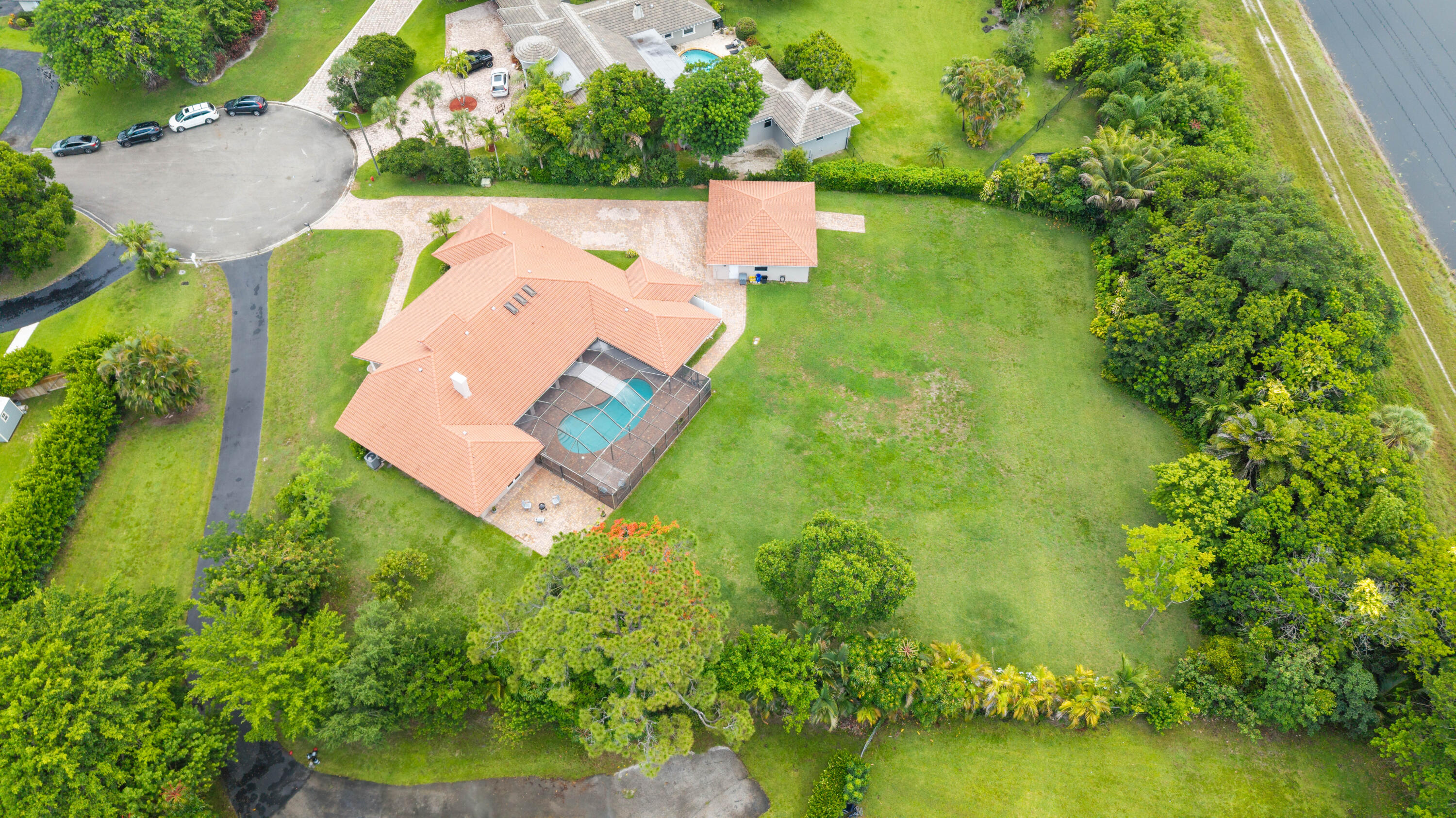 22829 Horse Shoe Way