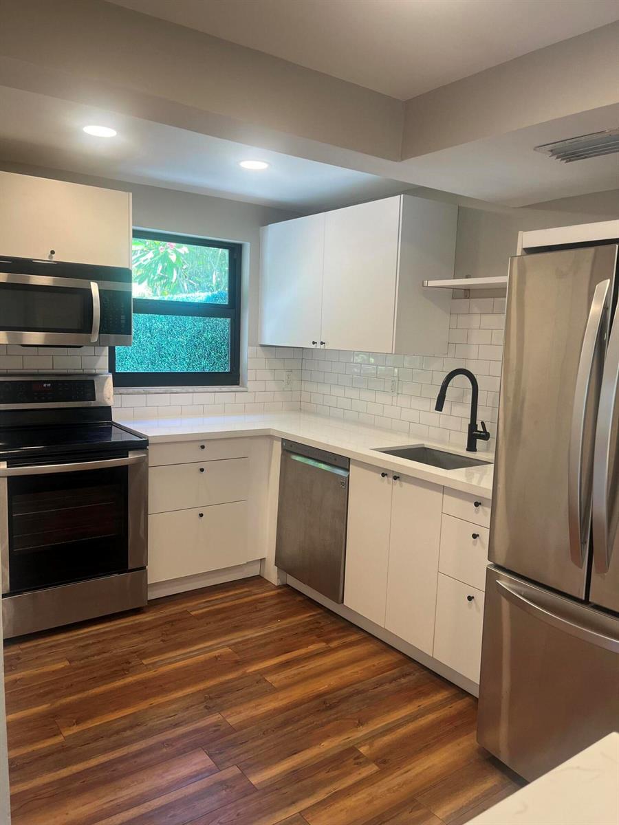1728 NE 2nd Avenue # 2