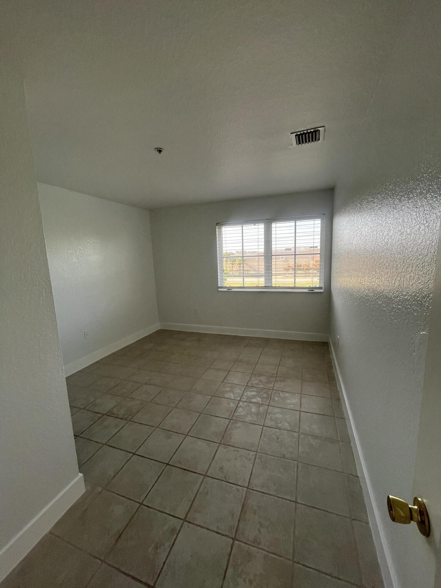 2137 SHOMA Drive 156