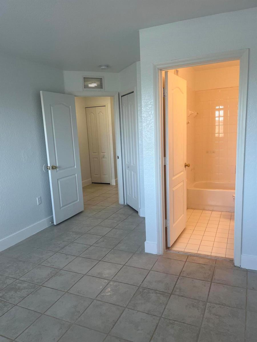2137 SHOMA Drive # 156