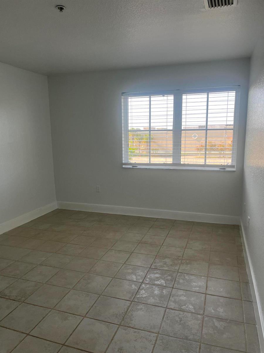 2137 SHOMA Drive # 156