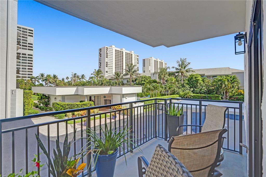 2679 S Ocean Blvd 2C