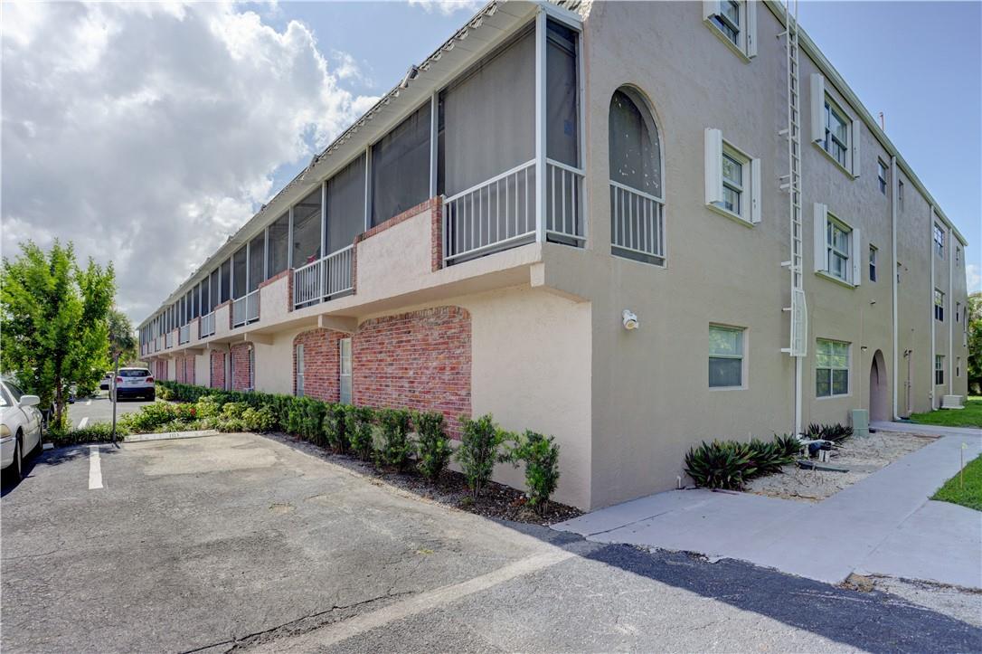 1100 SE 4th Ave 34