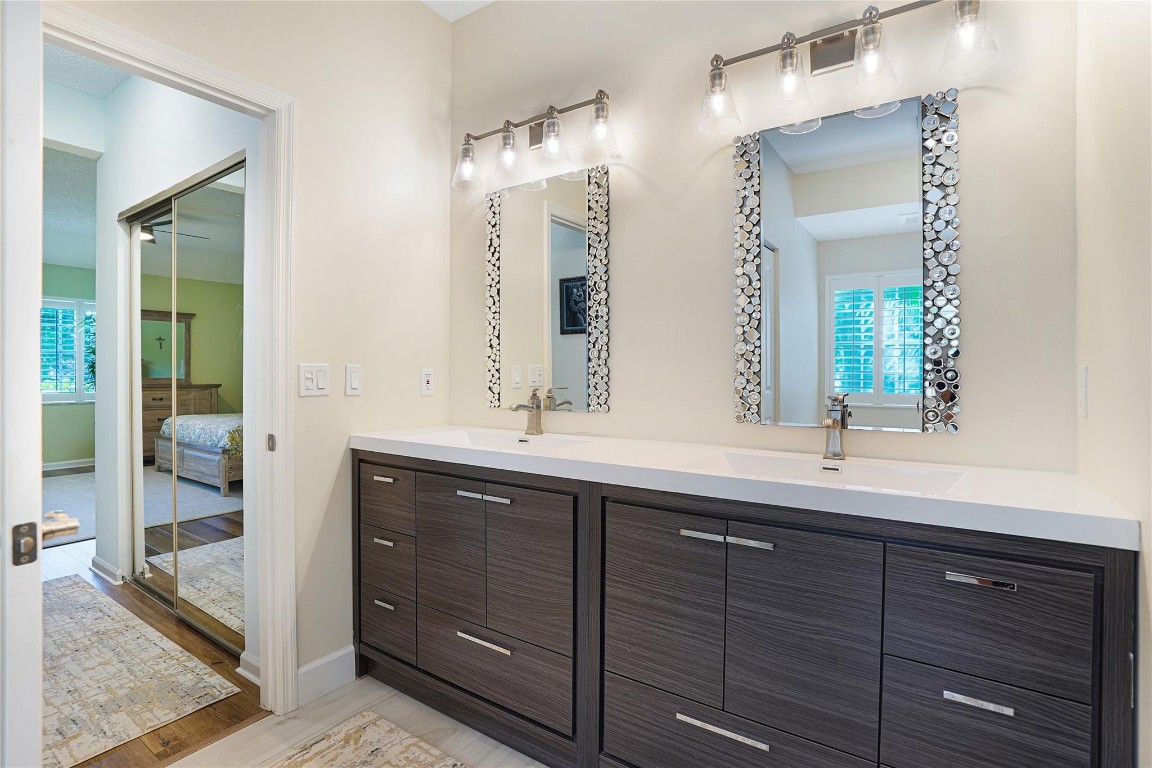 11634 Briarwood Cir 3