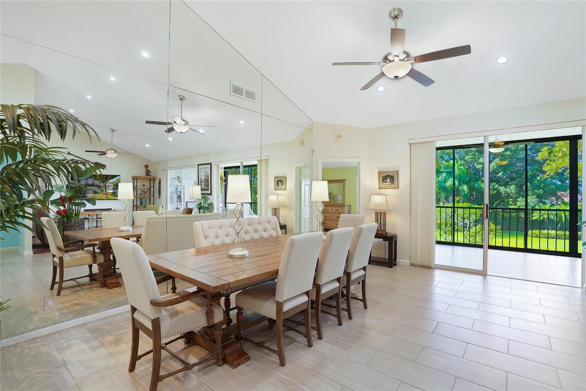 11634 Briarwood Cir 3