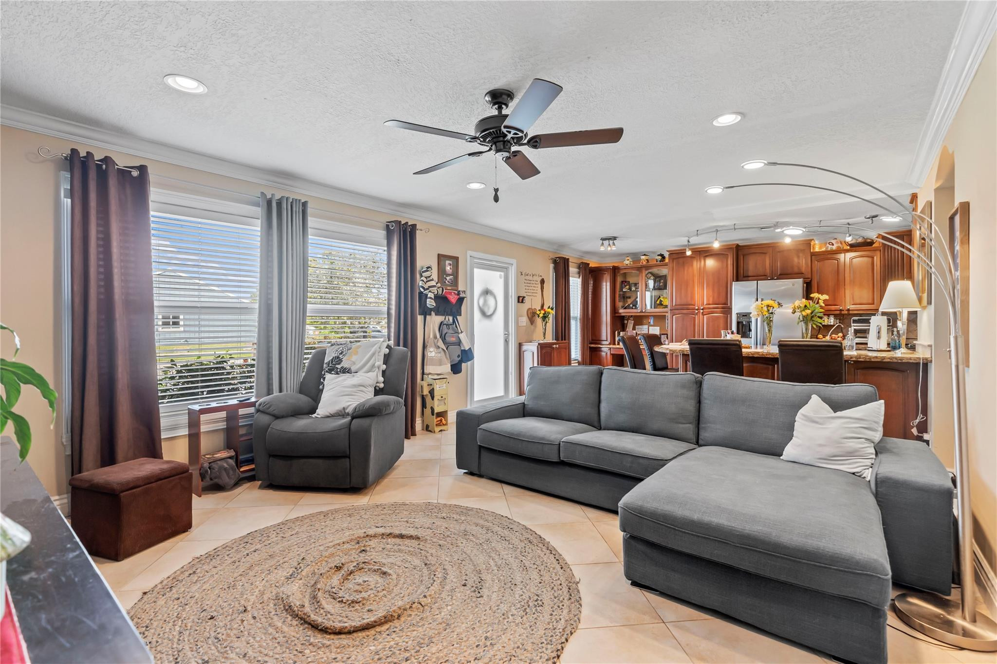 504 NW 47th St