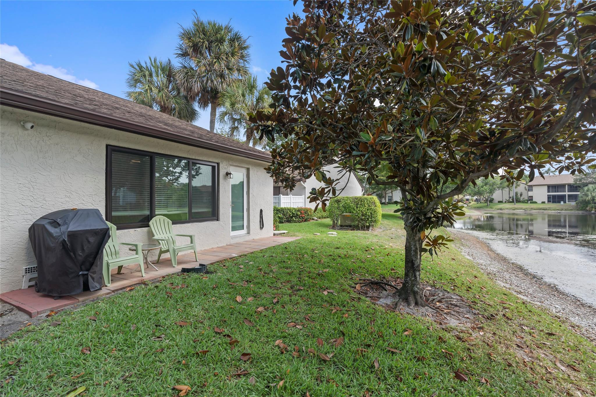 3218 Carambola Cir 3218