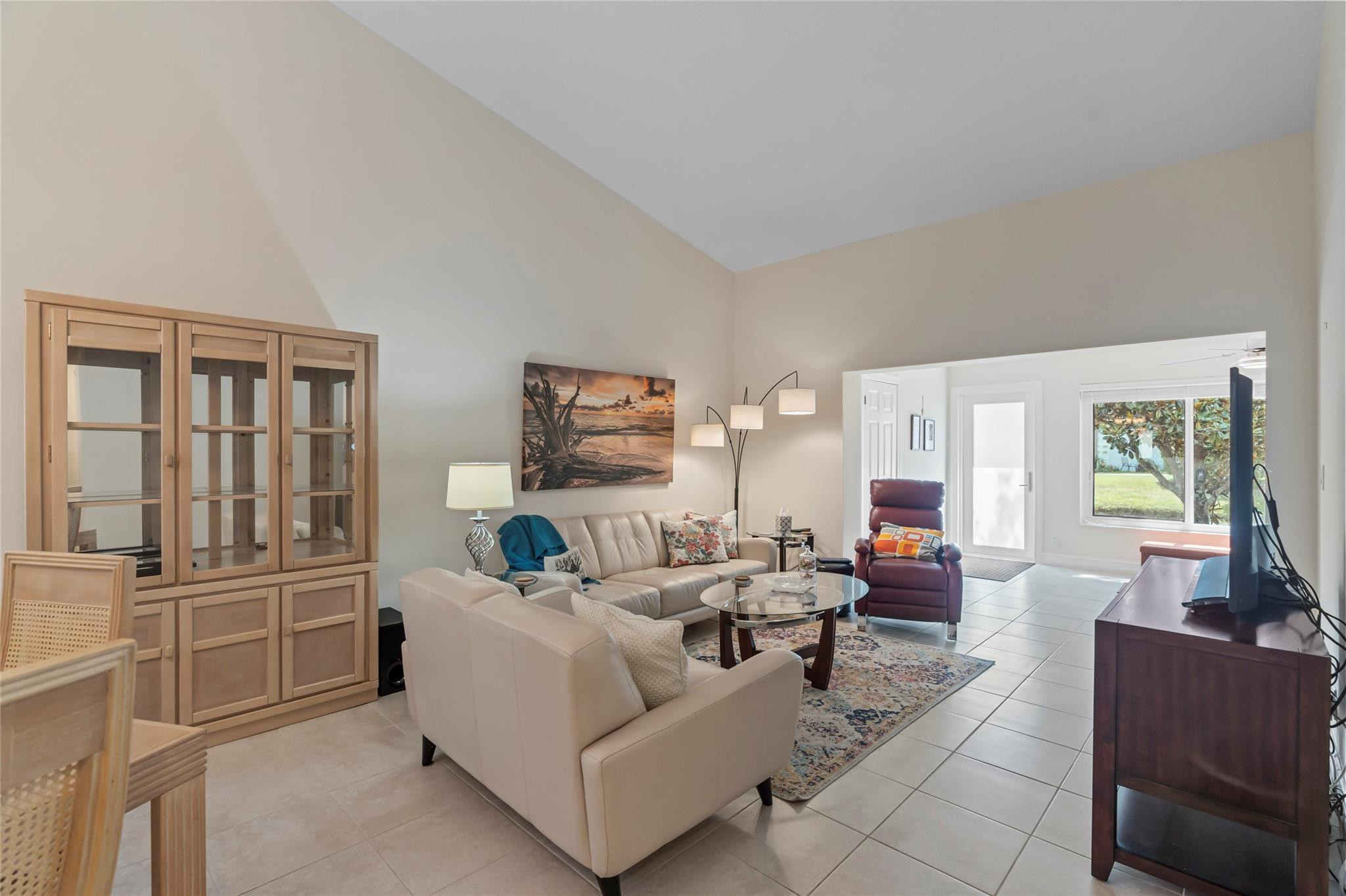 3218 Carambola Cir 3218