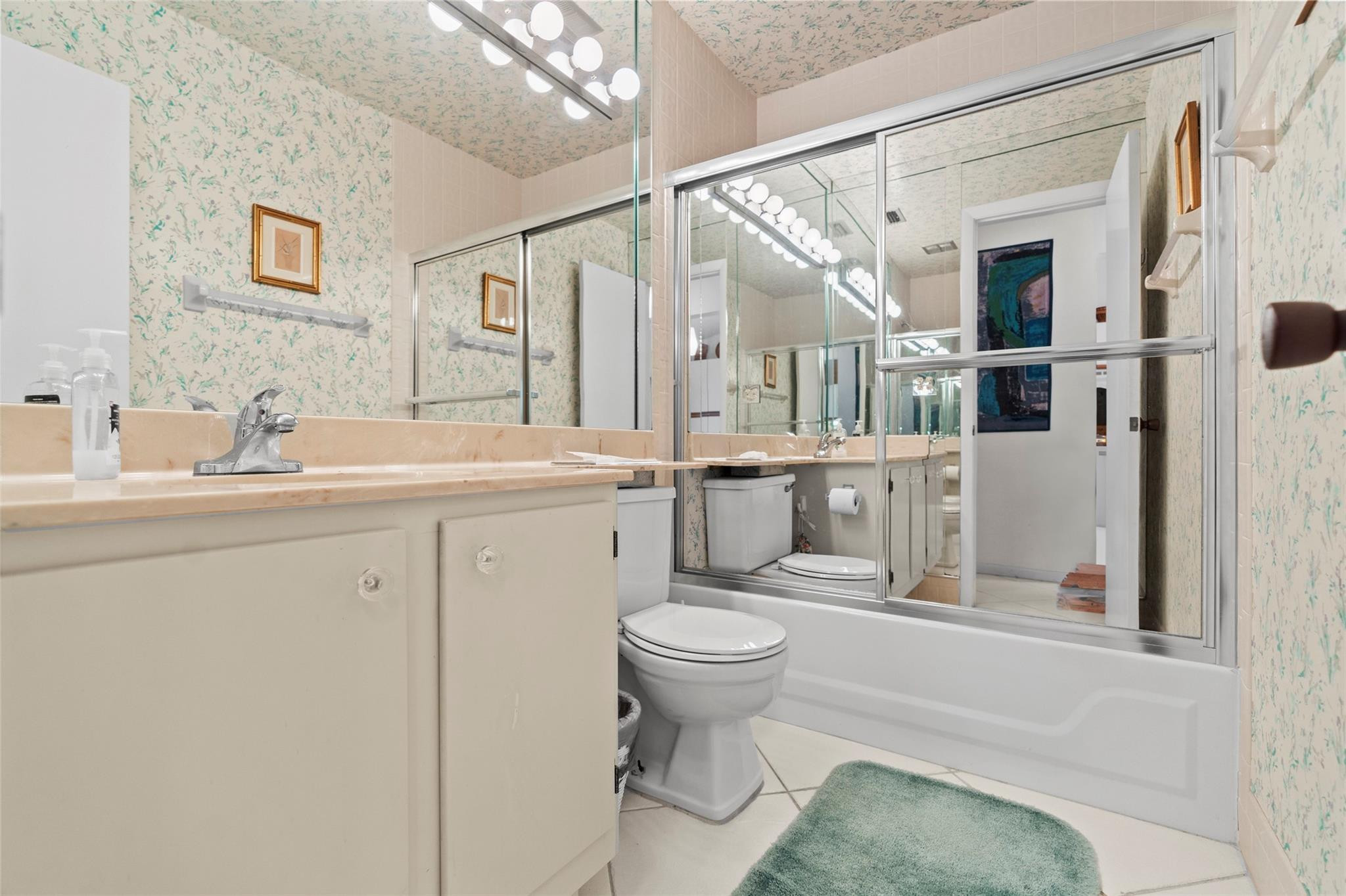 3238 Carambola Cir S 3238