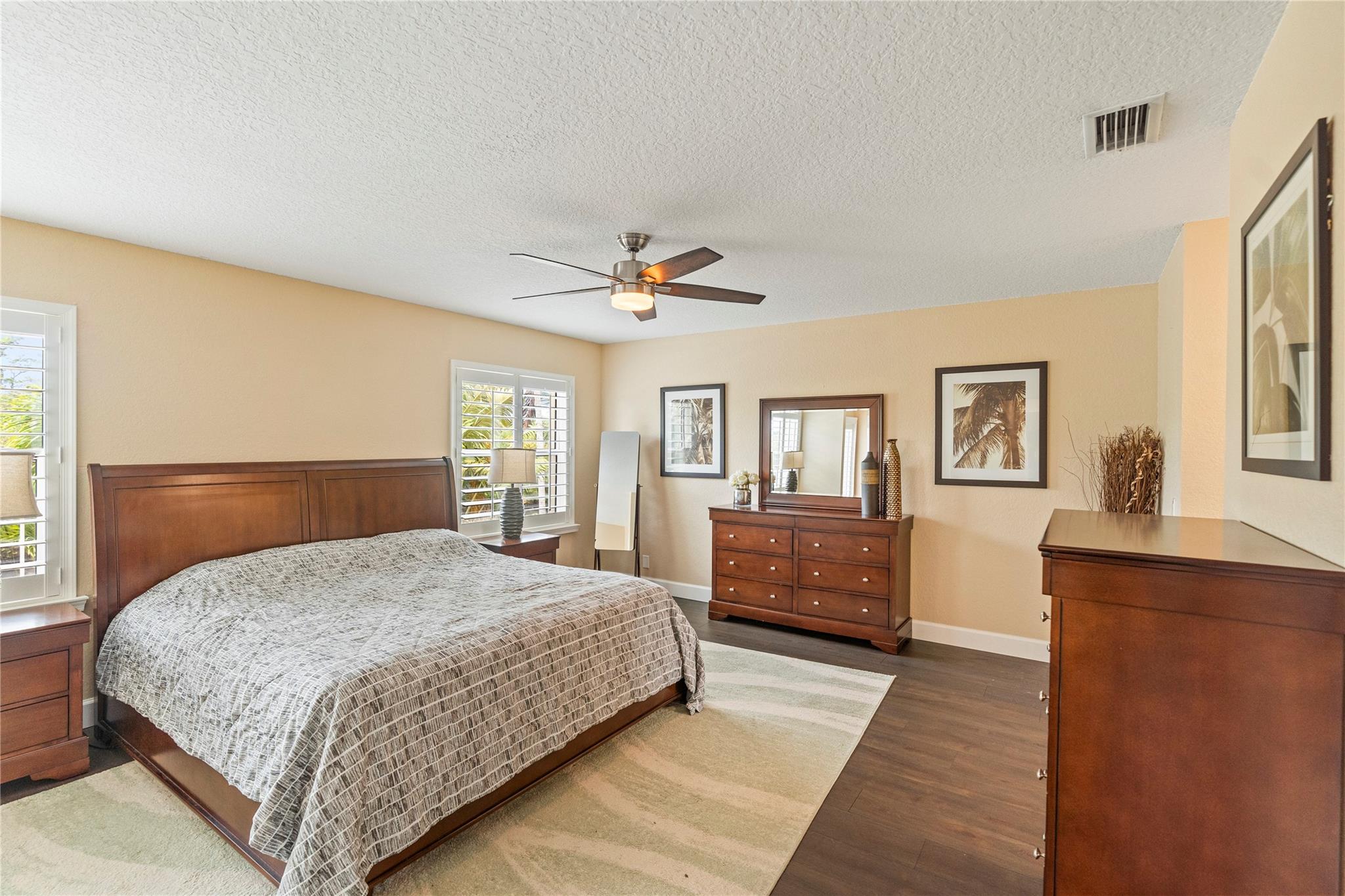 18082 Clear Brook Cir