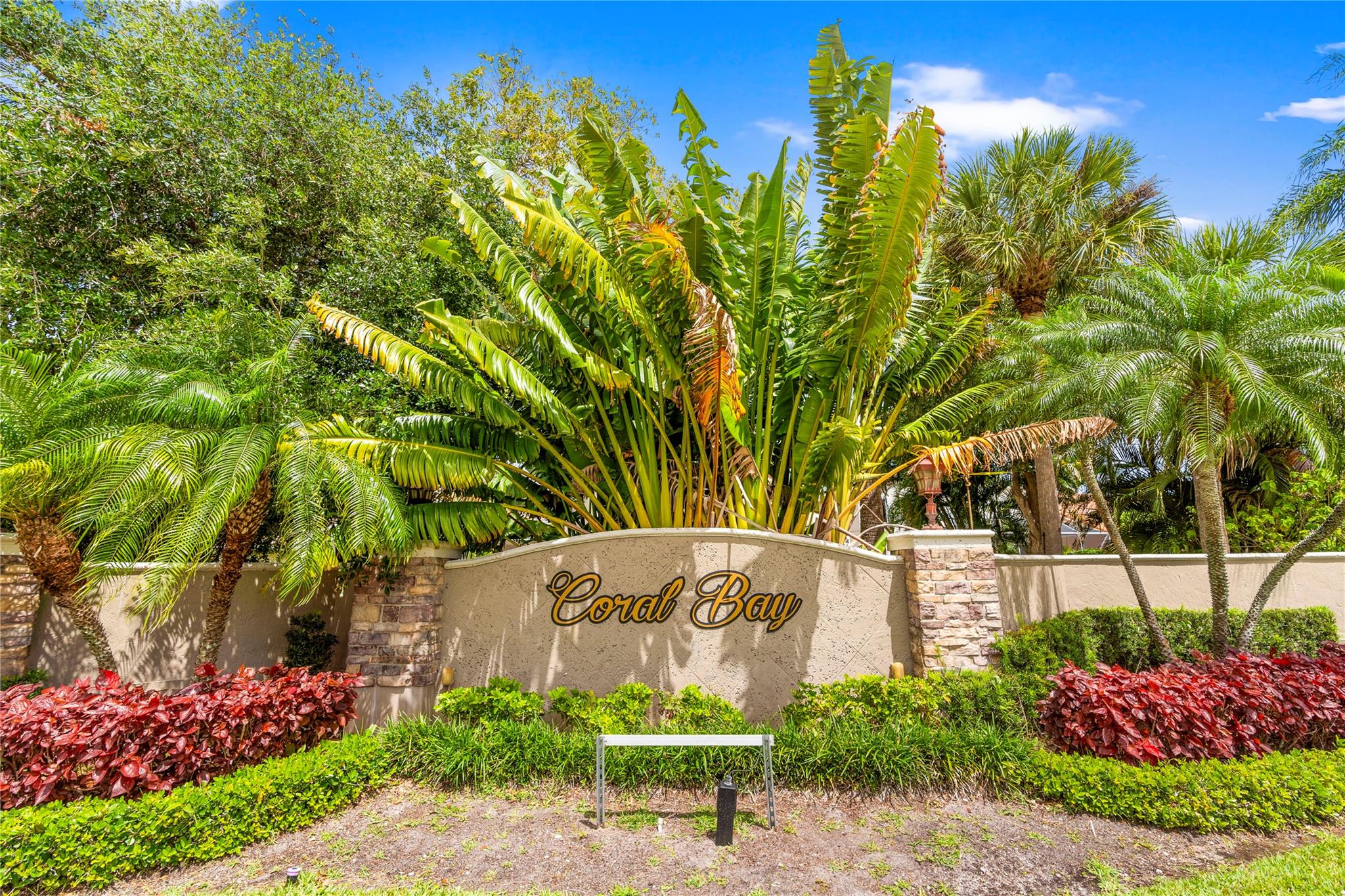 18082 Clear Brook Cir