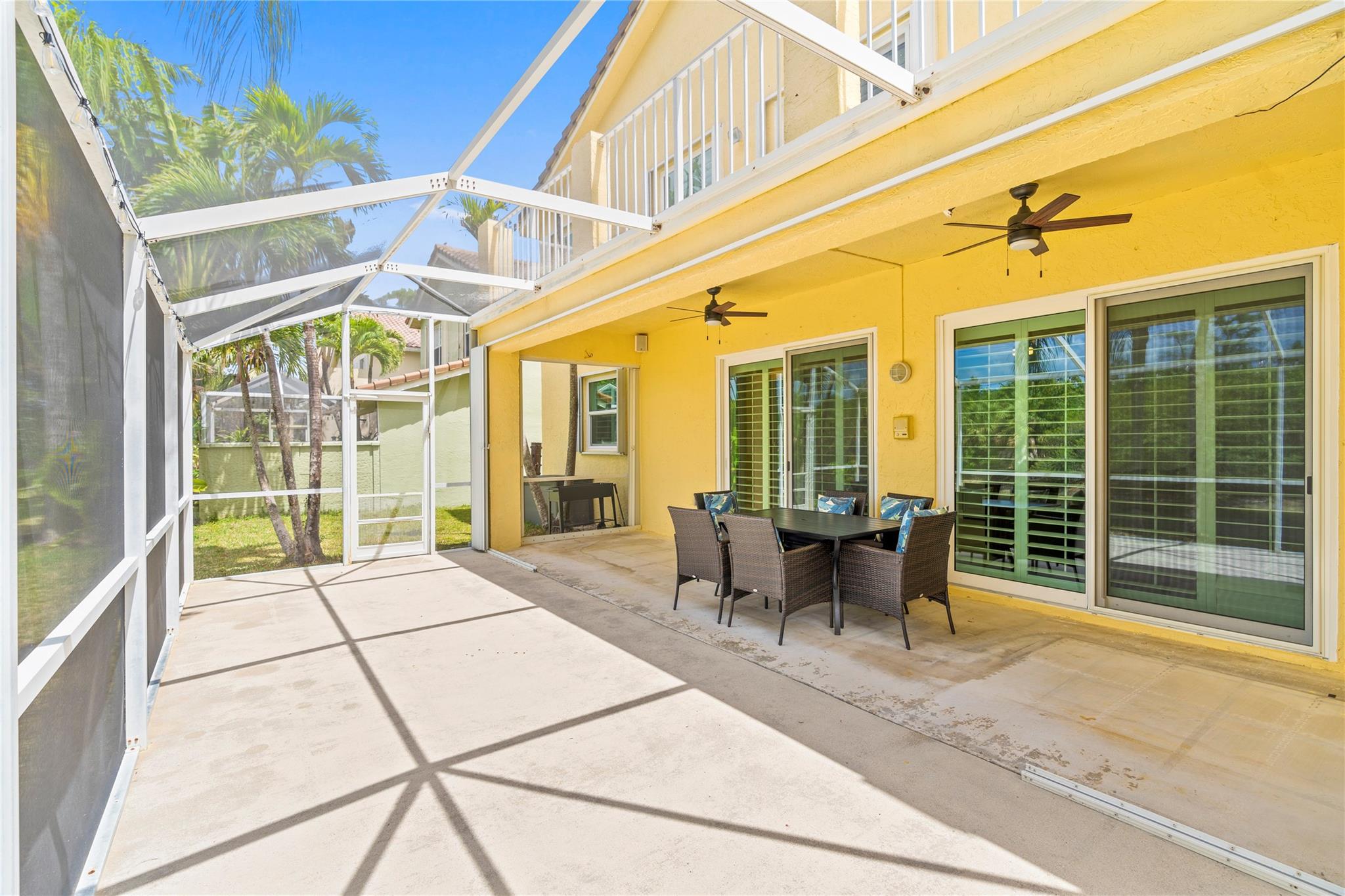 18082 Clear Brook Cir