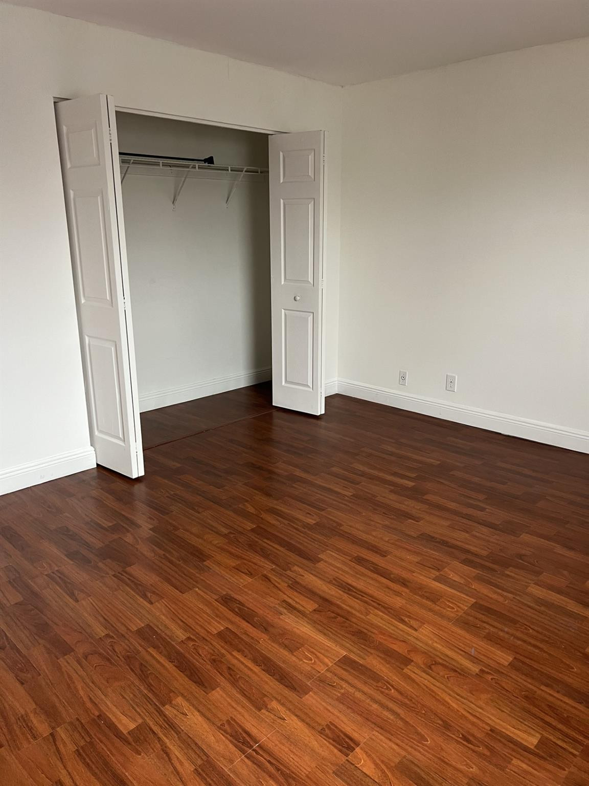1100 SE 4th Ave 26