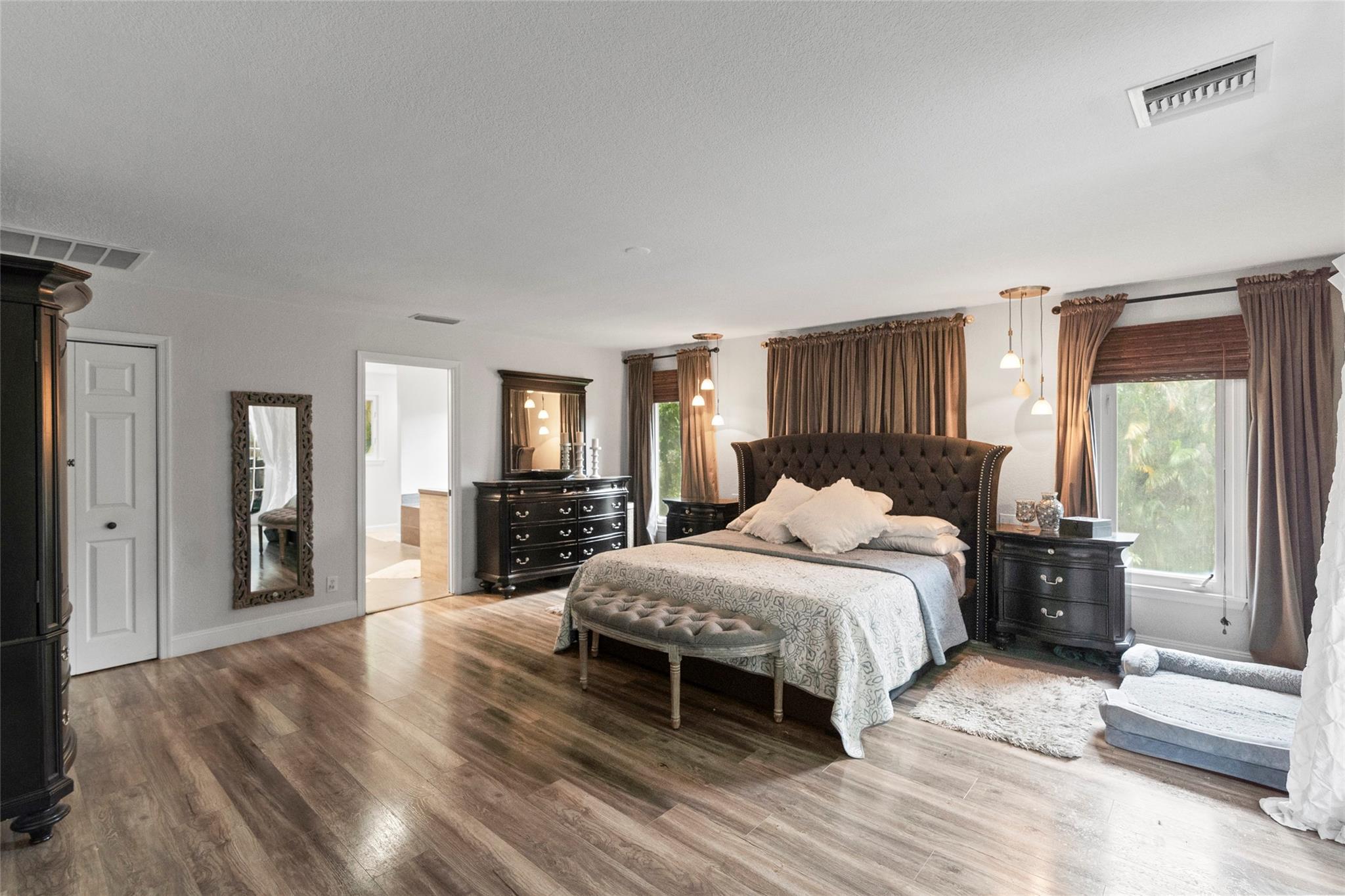 11331 Sundance Ln