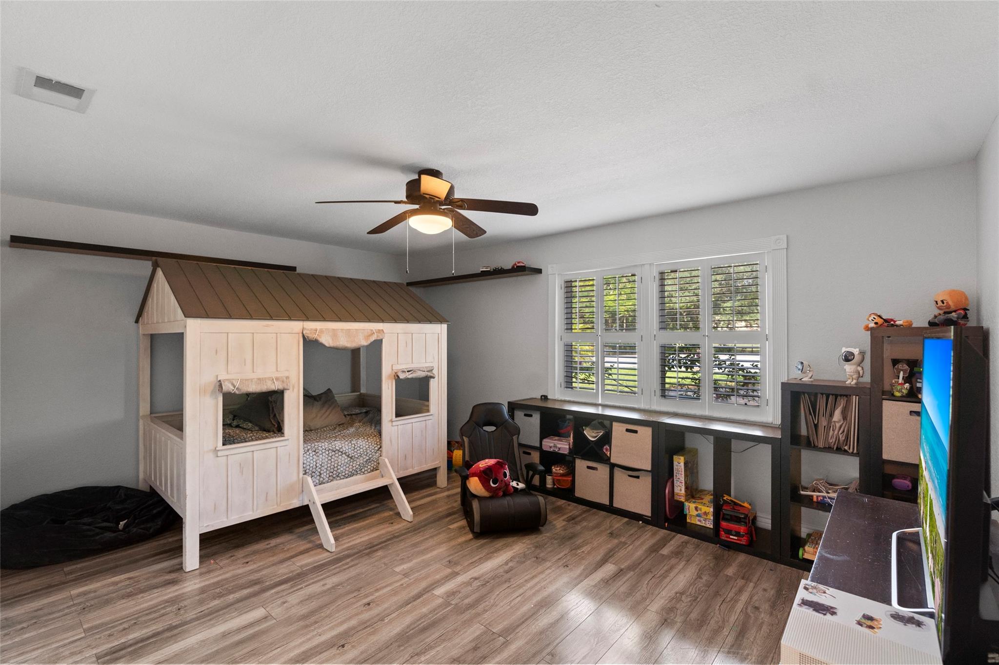 11331 Sundance Ln