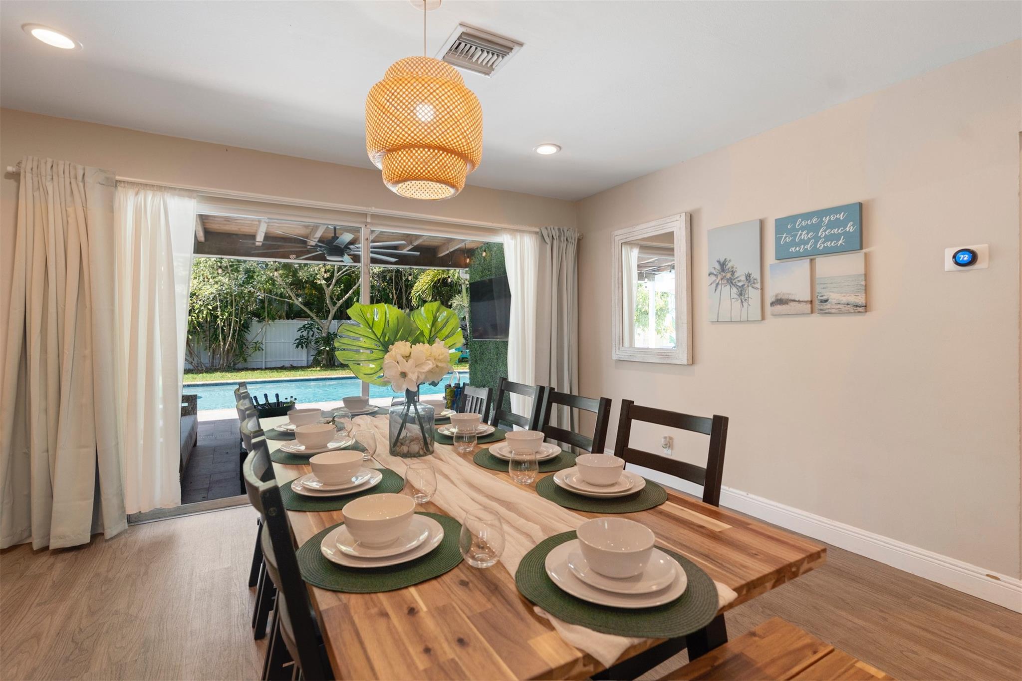 1605 Nanette Ct