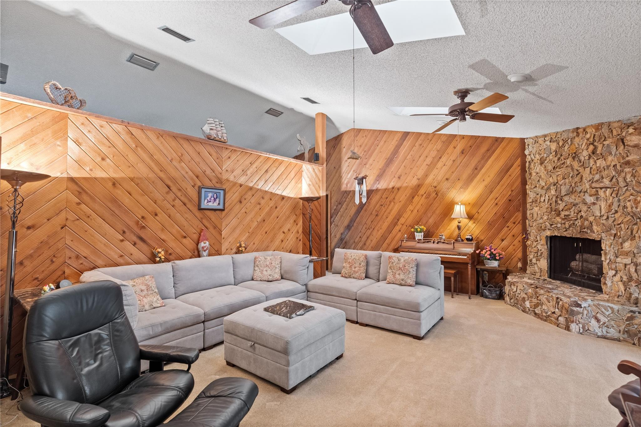 11326 Sundance Ln
