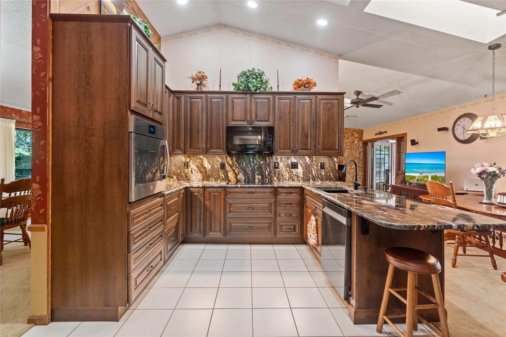 11326 Sundance Ln