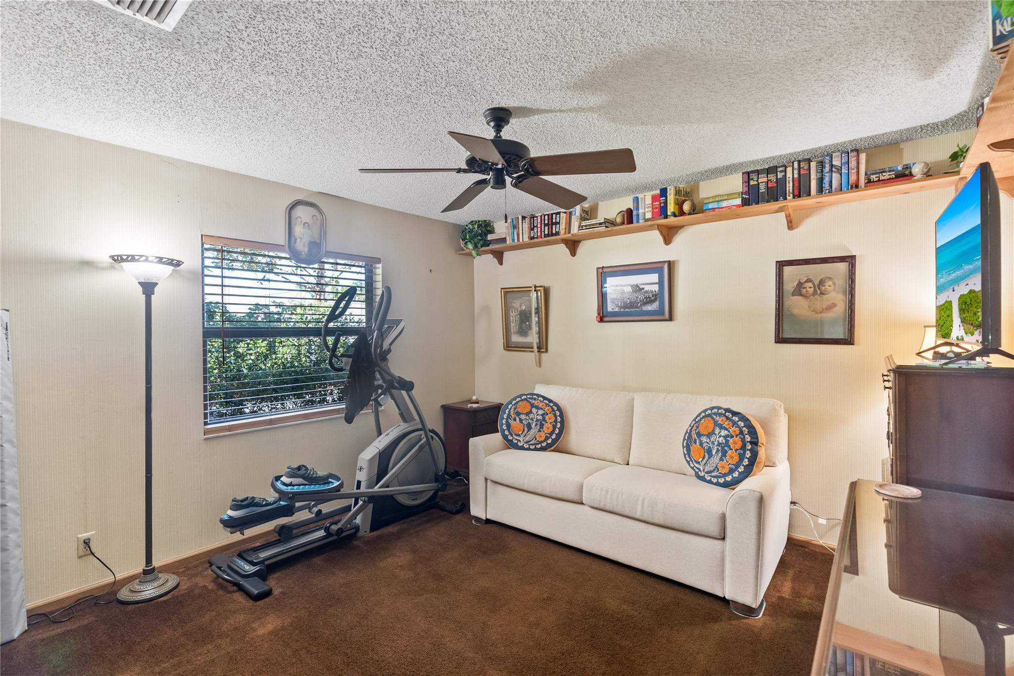 11326 Sundance Ln