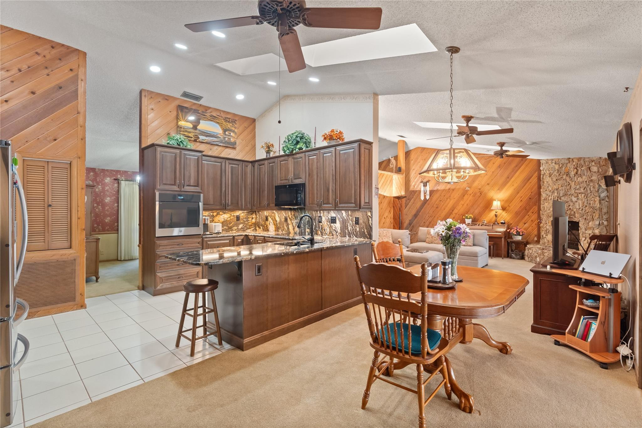 11326 Sundance Ln