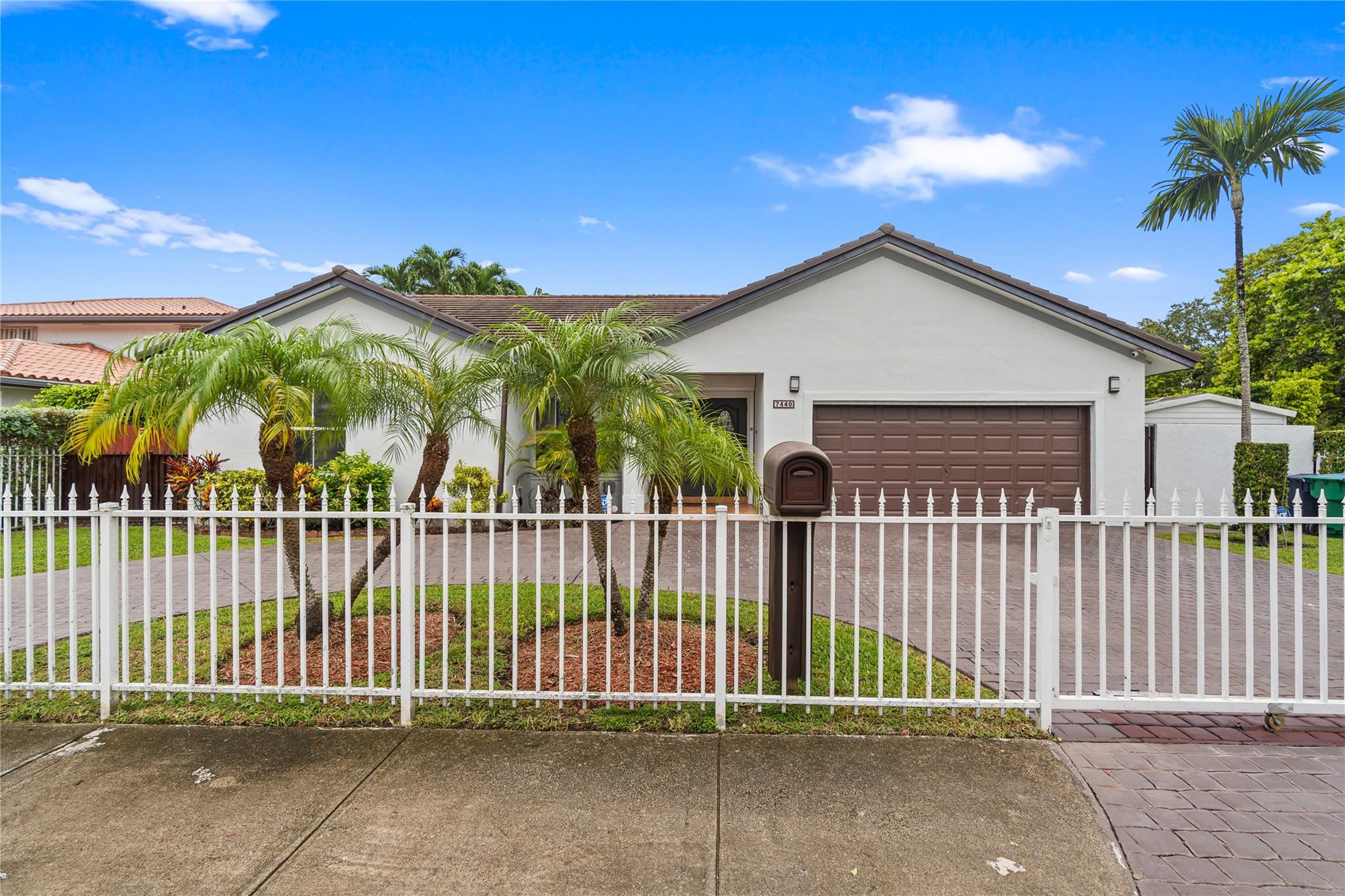 7440 SW 93rd Ave