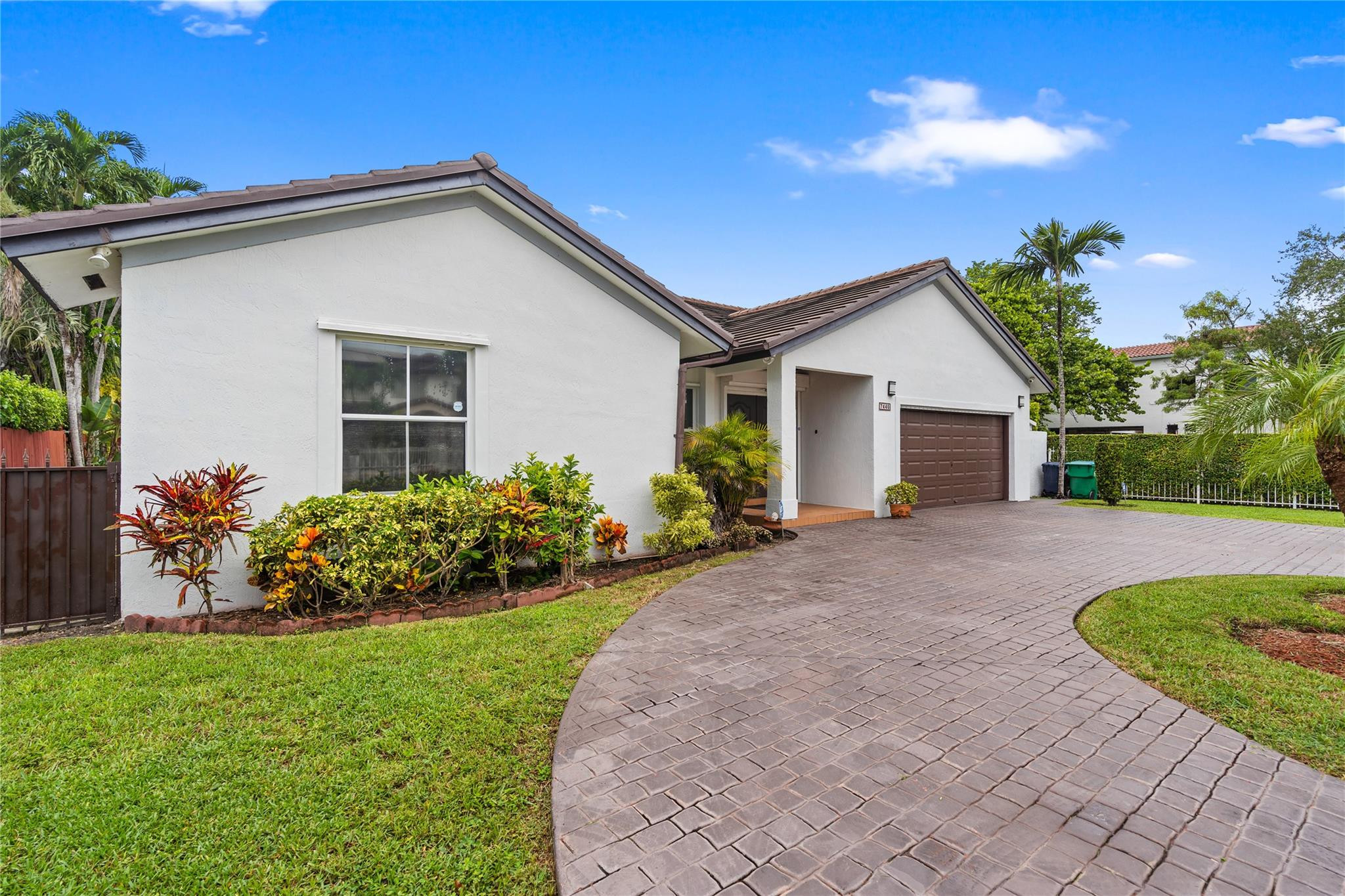 7440 SW 93rd Ave