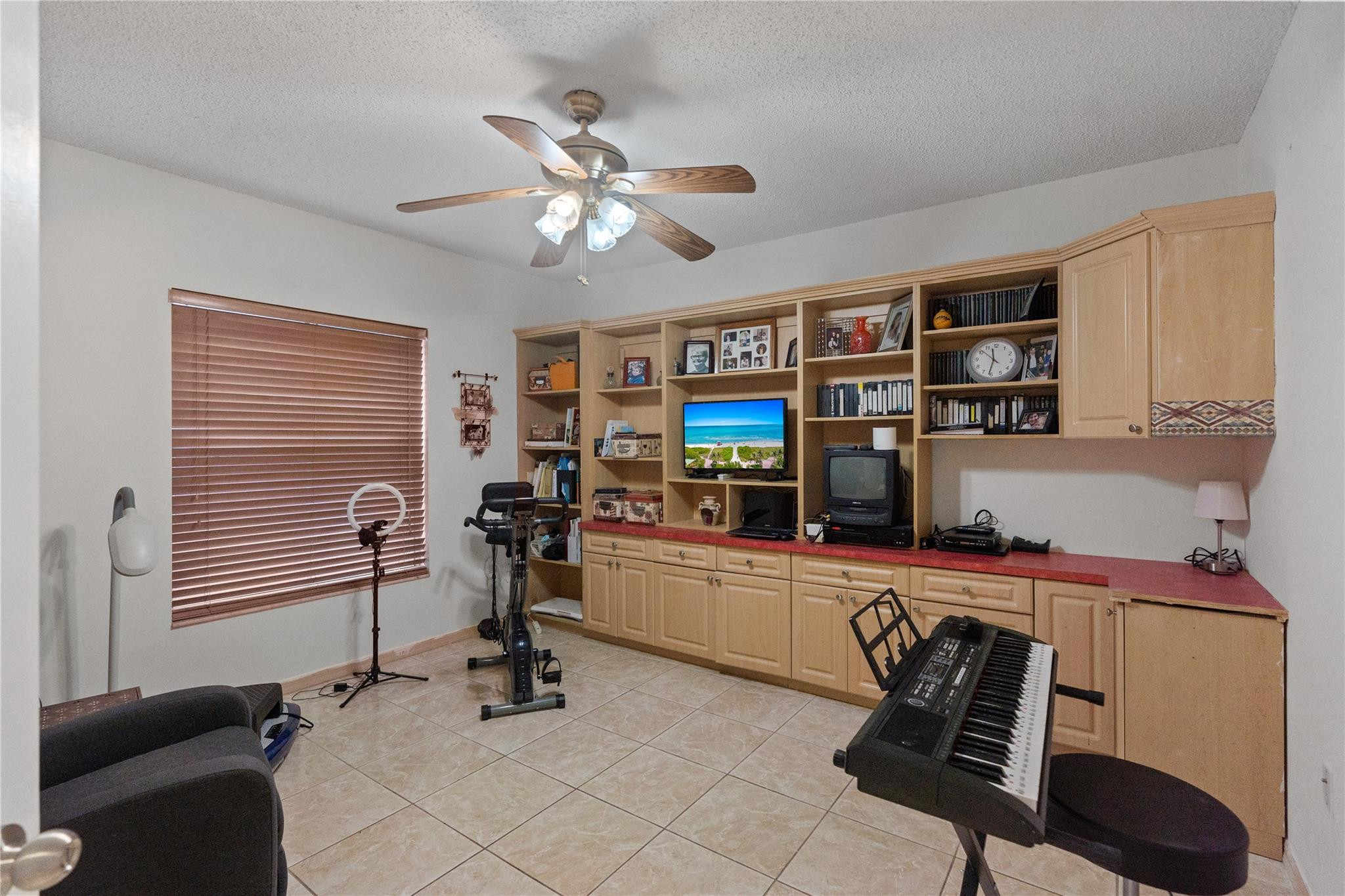 7440 SW 93rd Ave