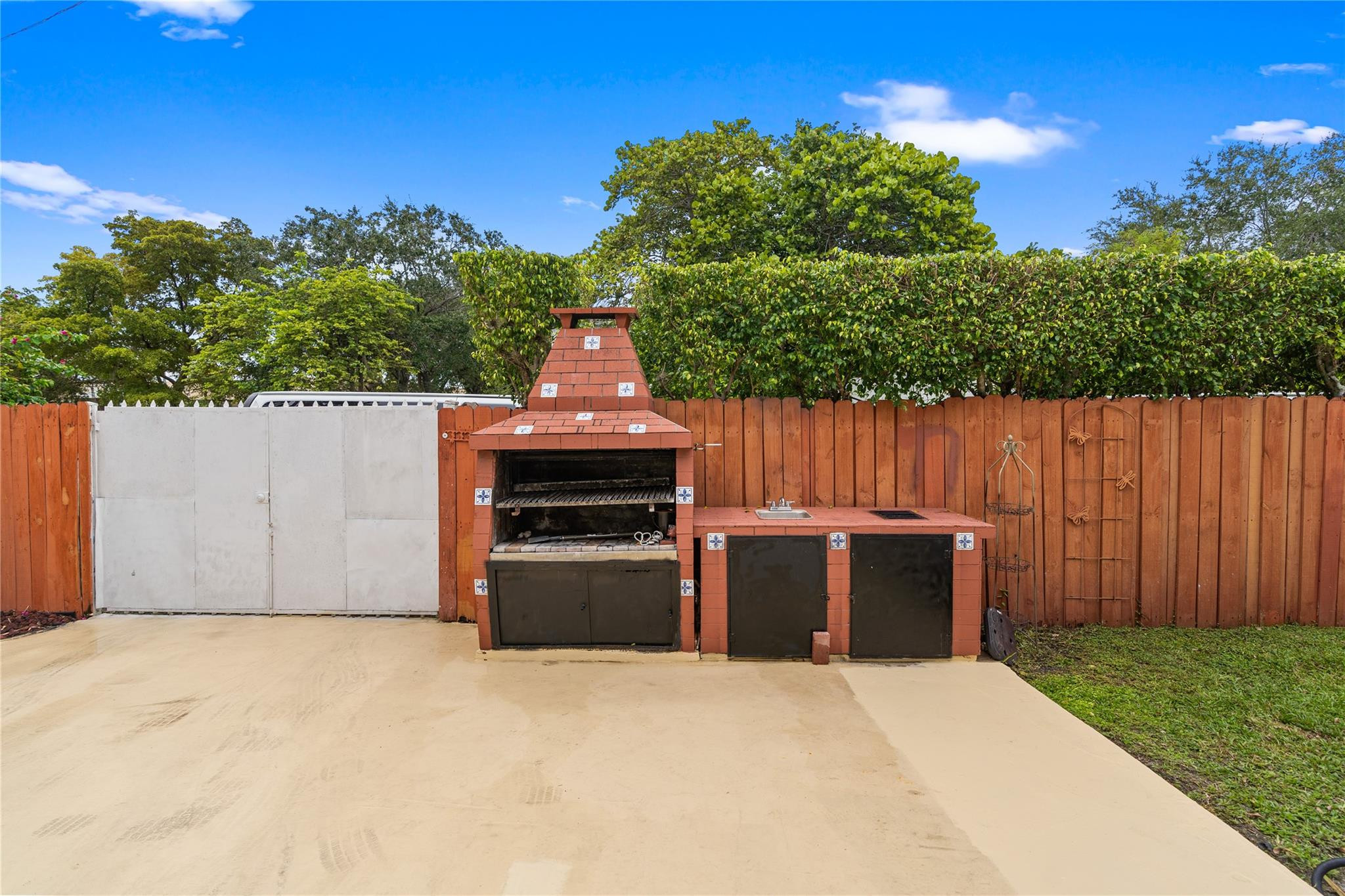 7440 SW 93rd Ave
