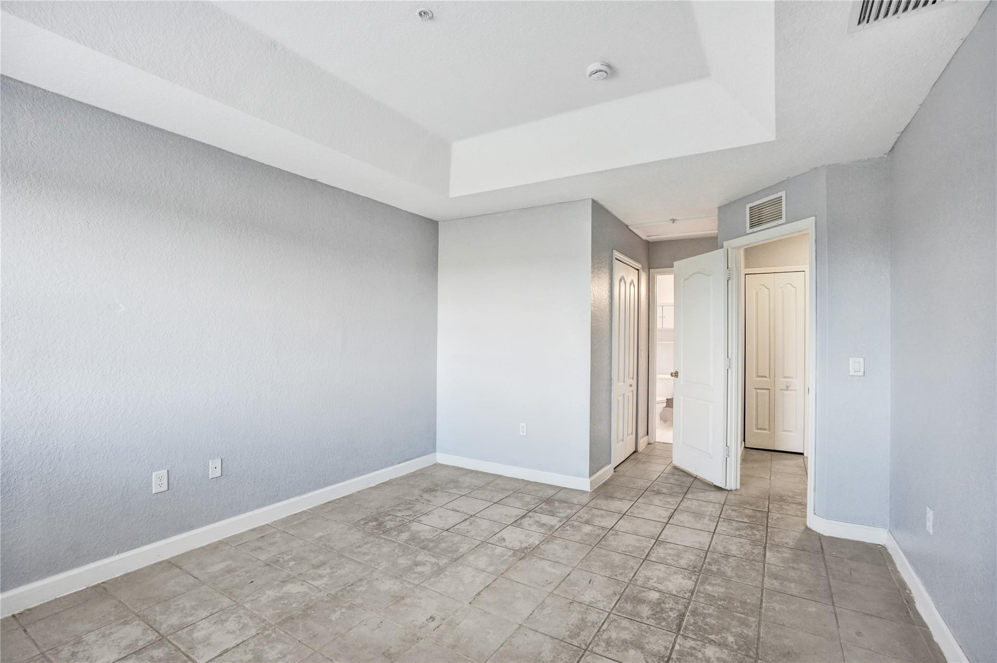 2137 Shoma Drive 156 Bldg 17