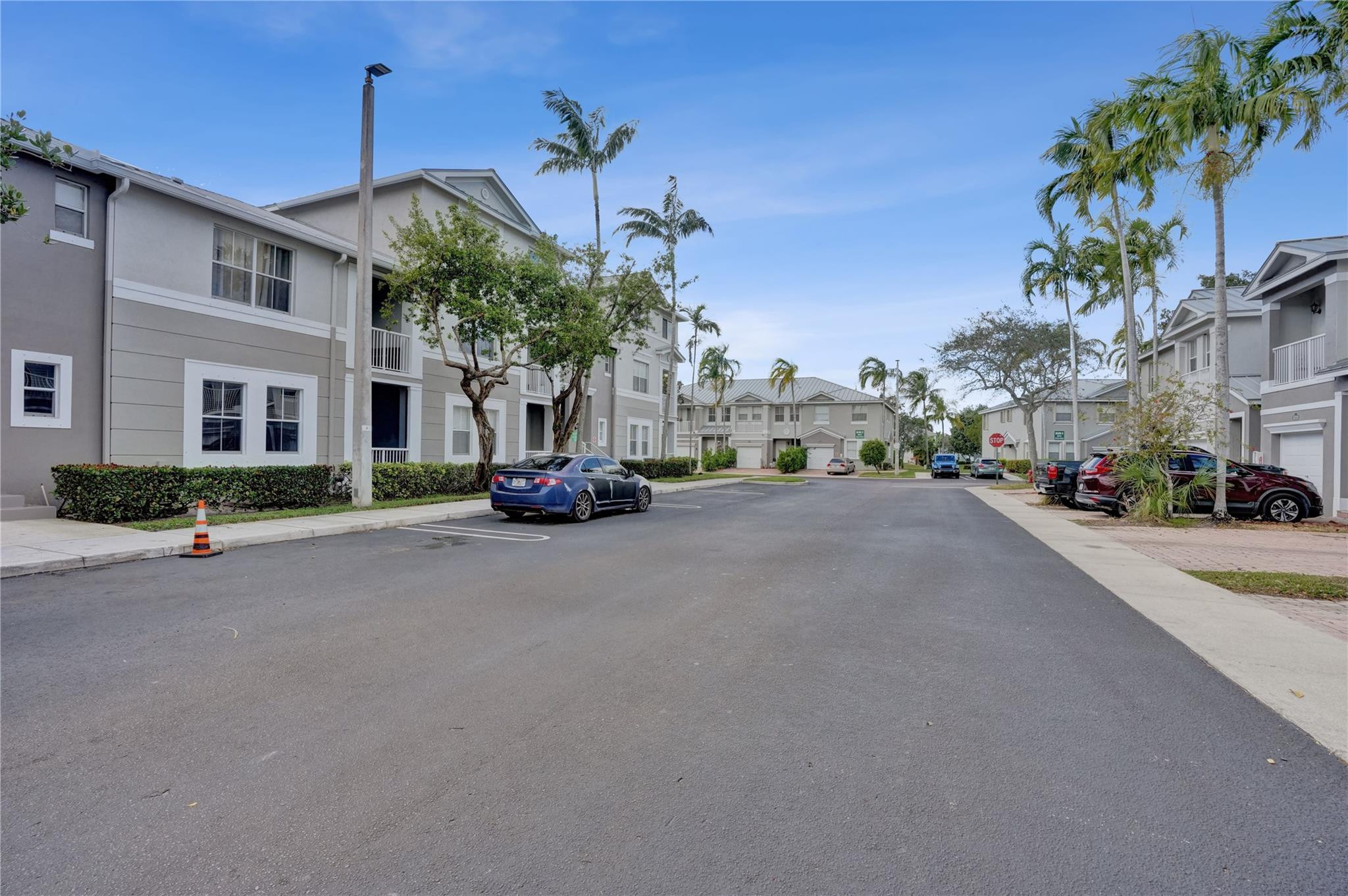 2137 Shoma Drive 156 Bldg 17