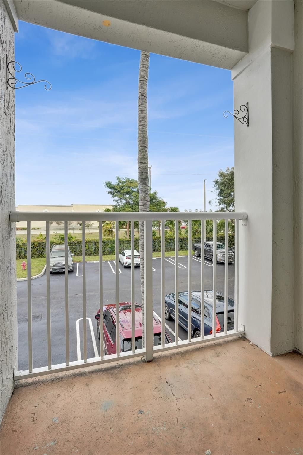 2137 Shoma Drive 156 Bldg 17