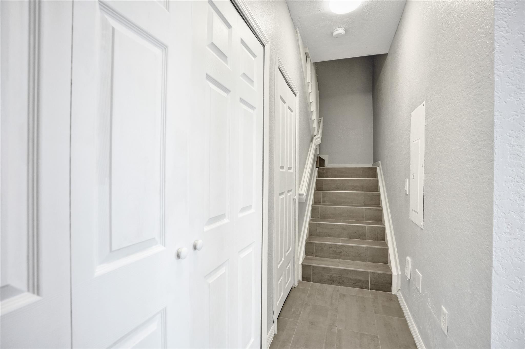 2137 Shoma Drive 156 Bldg 17