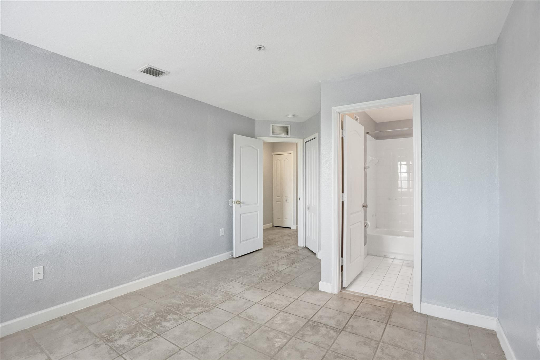2137 Shoma Drive 156 Bldg 17