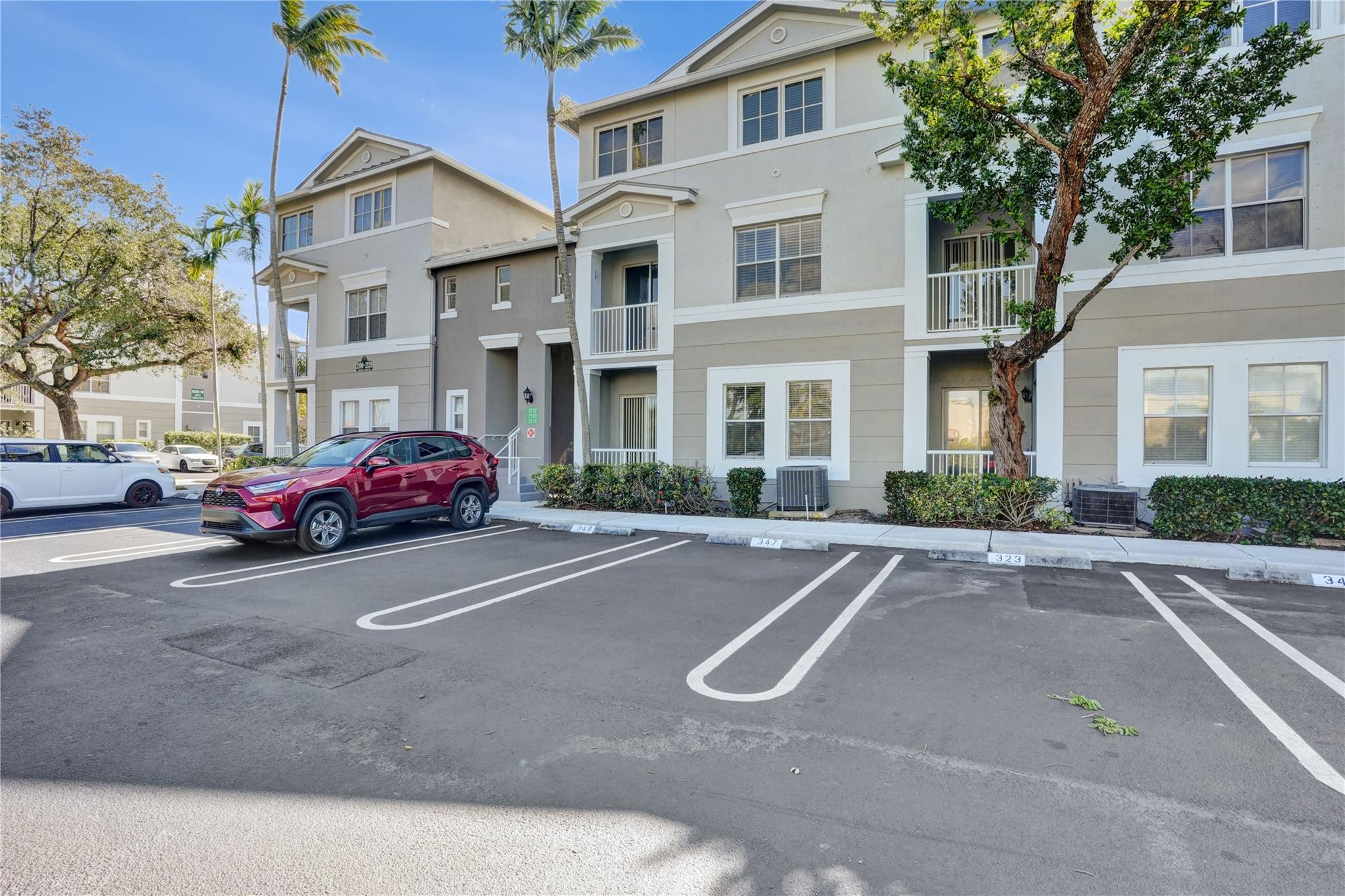 2137 Shoma Drive 156 Bldg 17