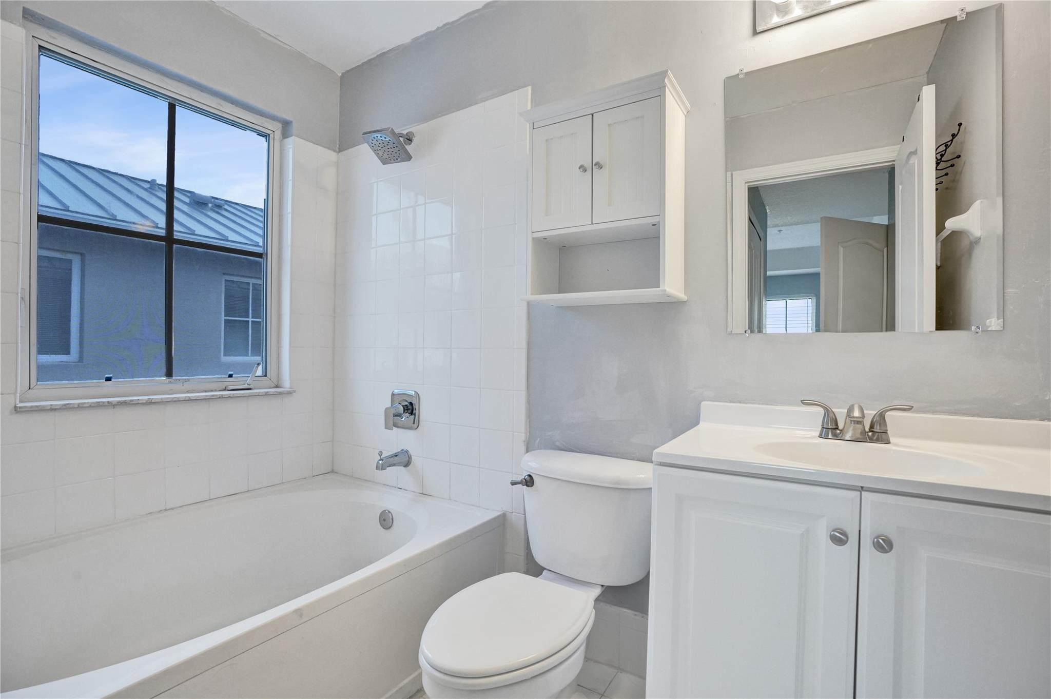 2137 Shoma Drive 156 Bldg 17