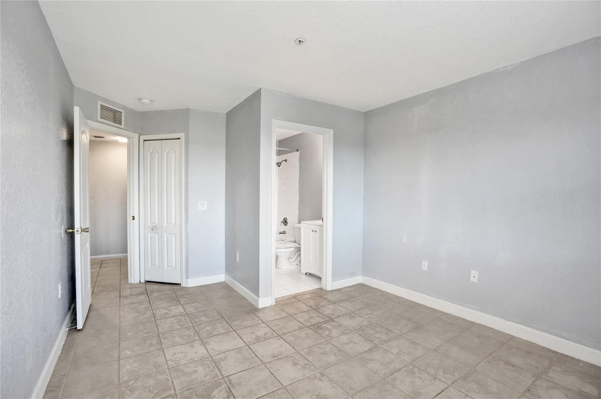 2137 Shoma Drive 156 Bldg 17