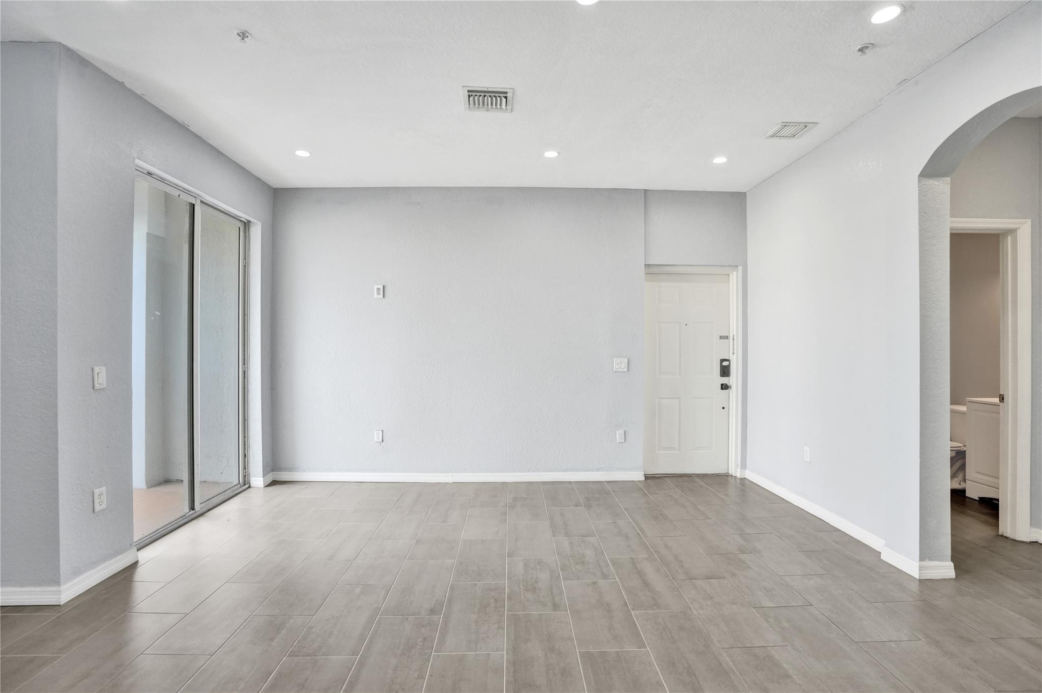 2137 Shoma Drive 156 Bldg 17