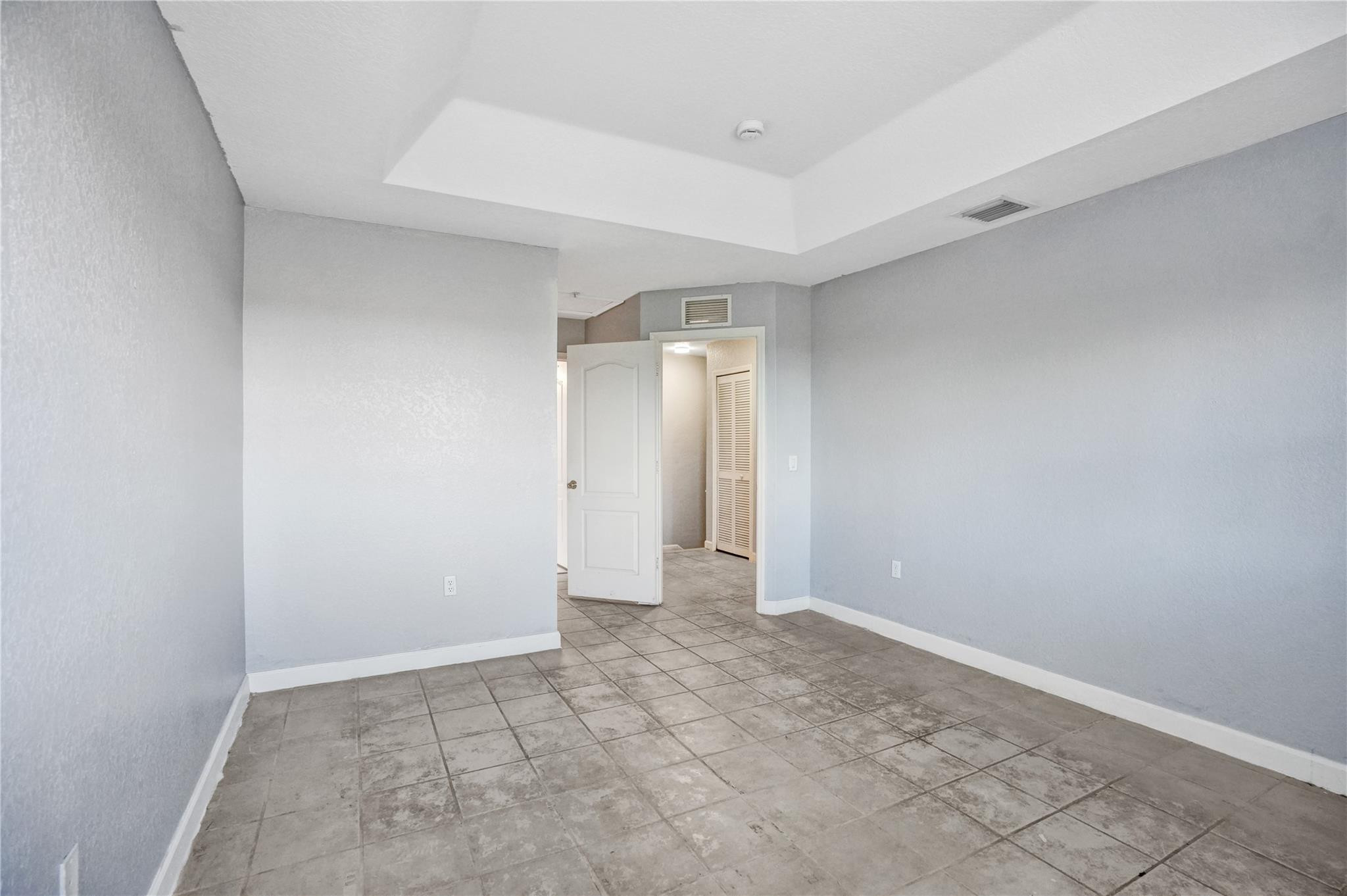 2137 Shoma Drive 156 Bldg 17