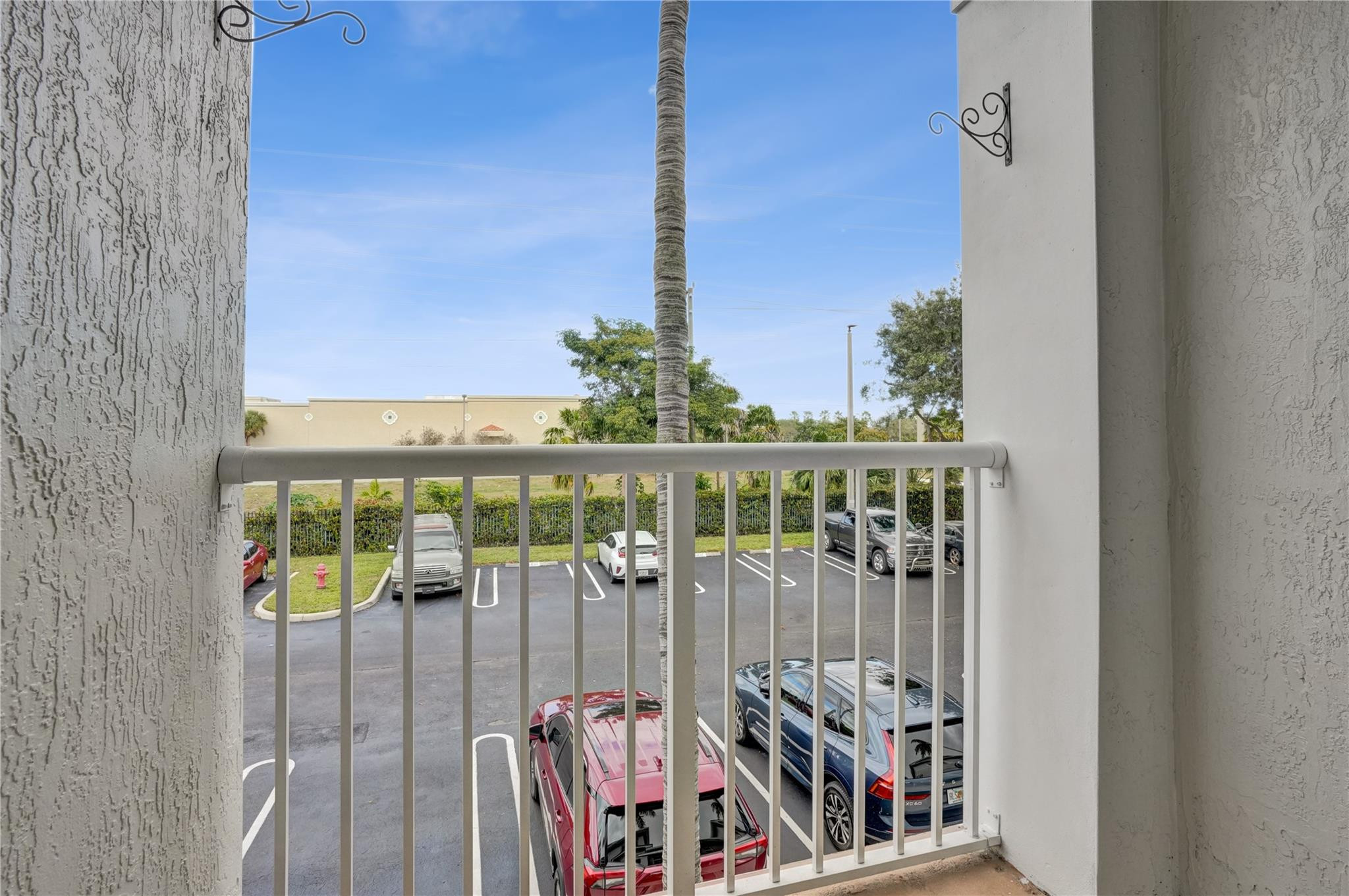 2137 Shoma Drive 156 Bldg 17